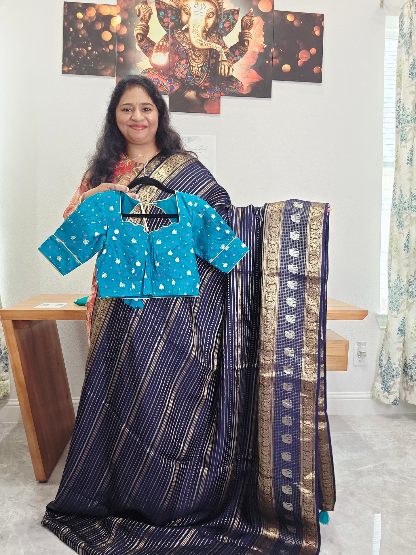 Trending Lines Designer Munga Georgette Saree - Benarasi Blouse