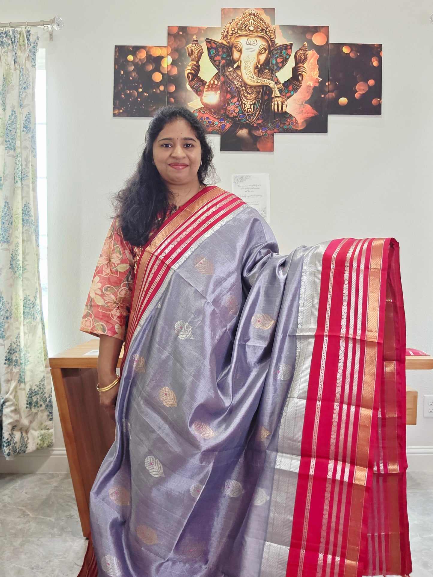 Pure Gadwal Silk Cotton Handloom Traditional Lines Border Pattern Saree - Blouse – Traditional Wedding & Festive Wear