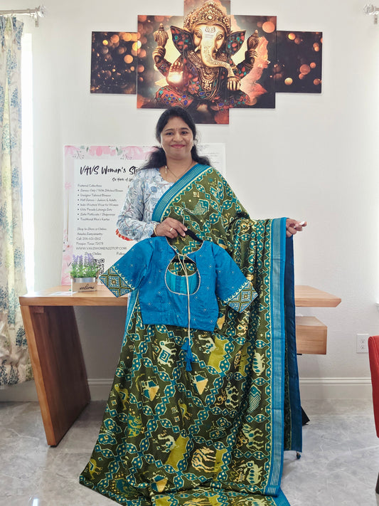 Munga Crepe Soft Patola Silk Saree - Blouse