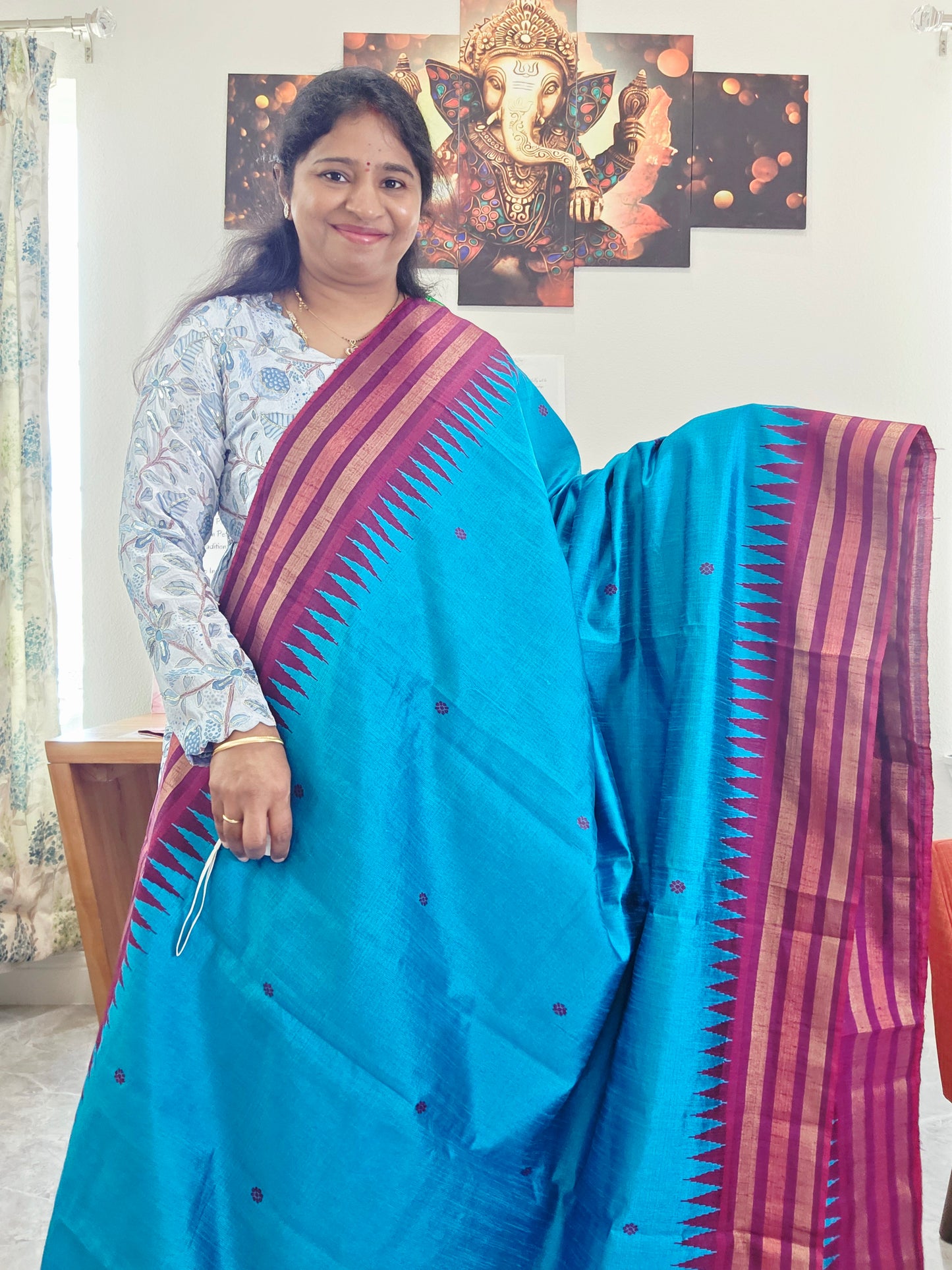 Pure Rawsilk Handloom Dolabedi Temple Border Saree - Blouse