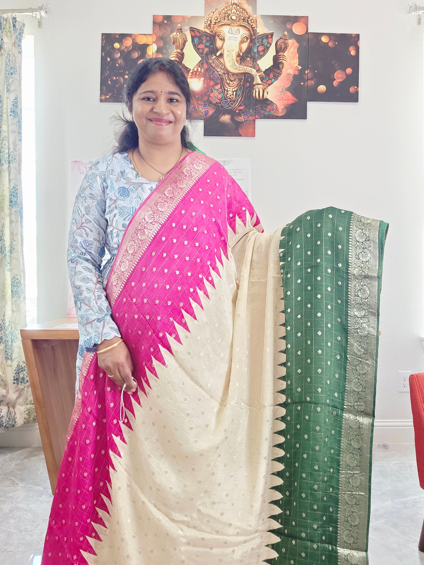 Shaded Chinon Chiffon Checkered Saree with Zari Border | Lightweight Party Wear | Blouse Piece Included
