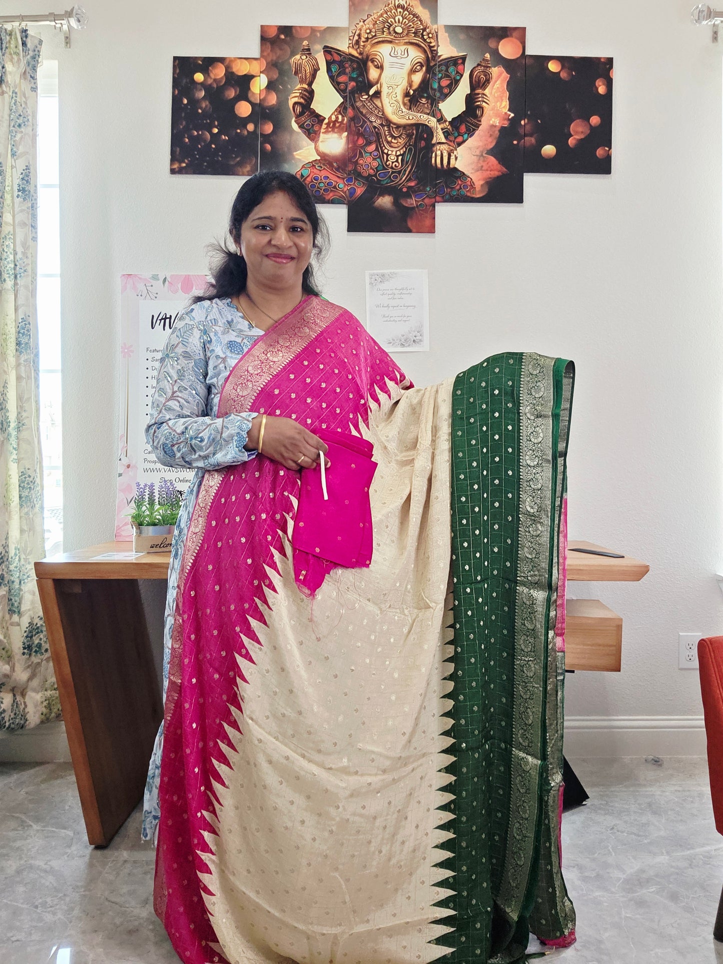 Shaded Chinon Chiffon Checkered Saree with Zari Border | Lightweight Party Wear | Blouse Piece Included