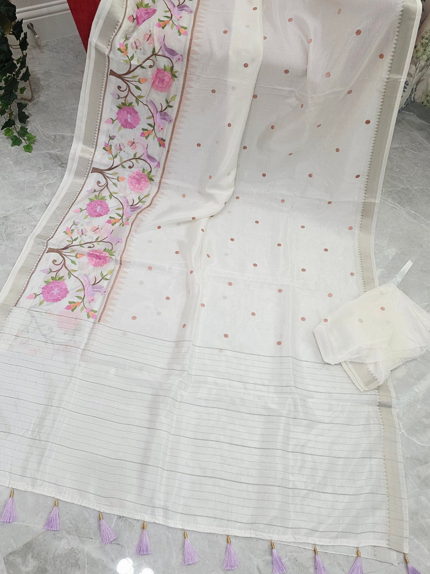 Off White Mangalagiri Silk Cotton Handloom Saree with Bird Embroidered Border