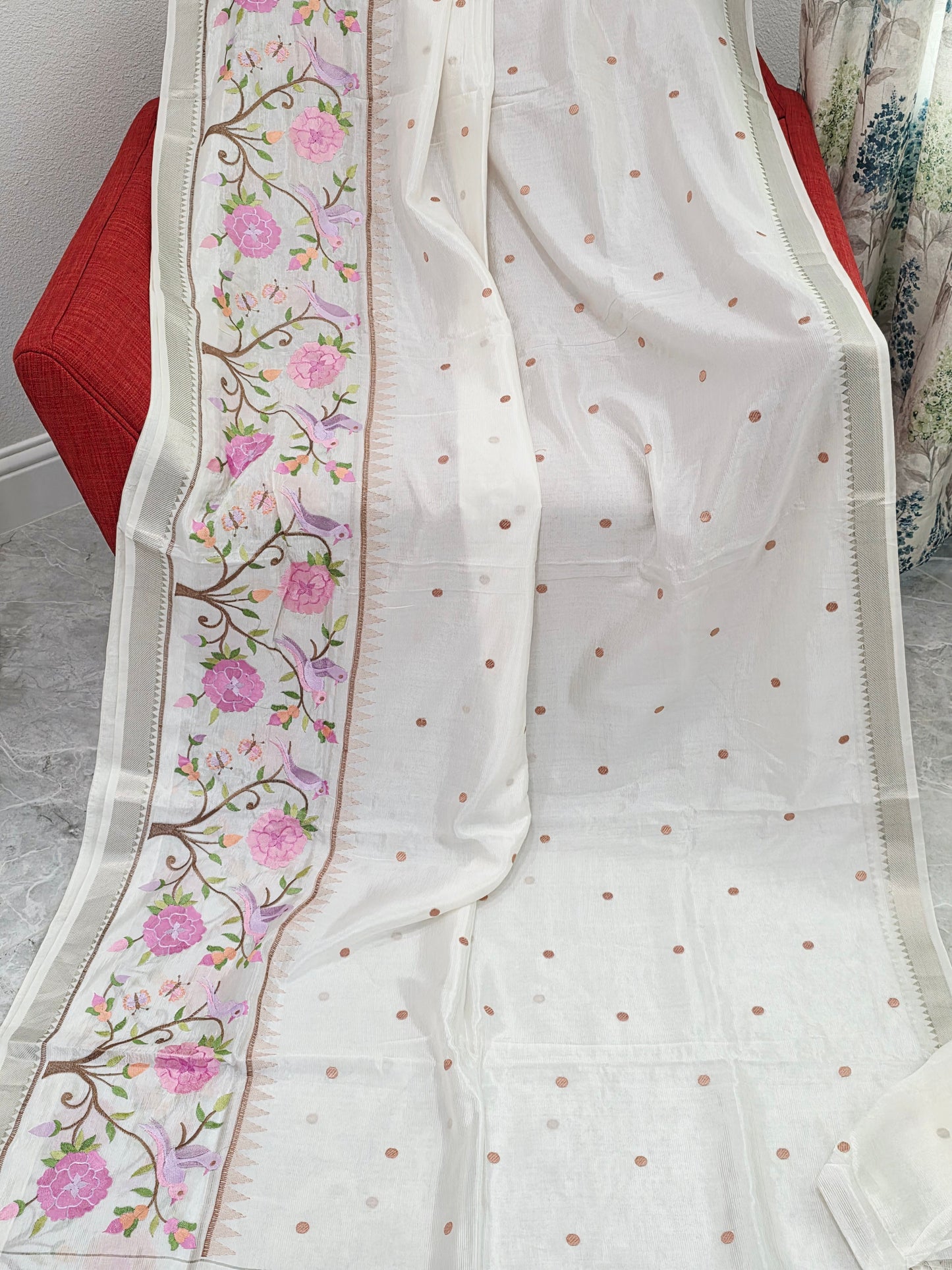 Off White Mangalagiri Silk Cotton Handloom Saree with Bird Embroidered Border