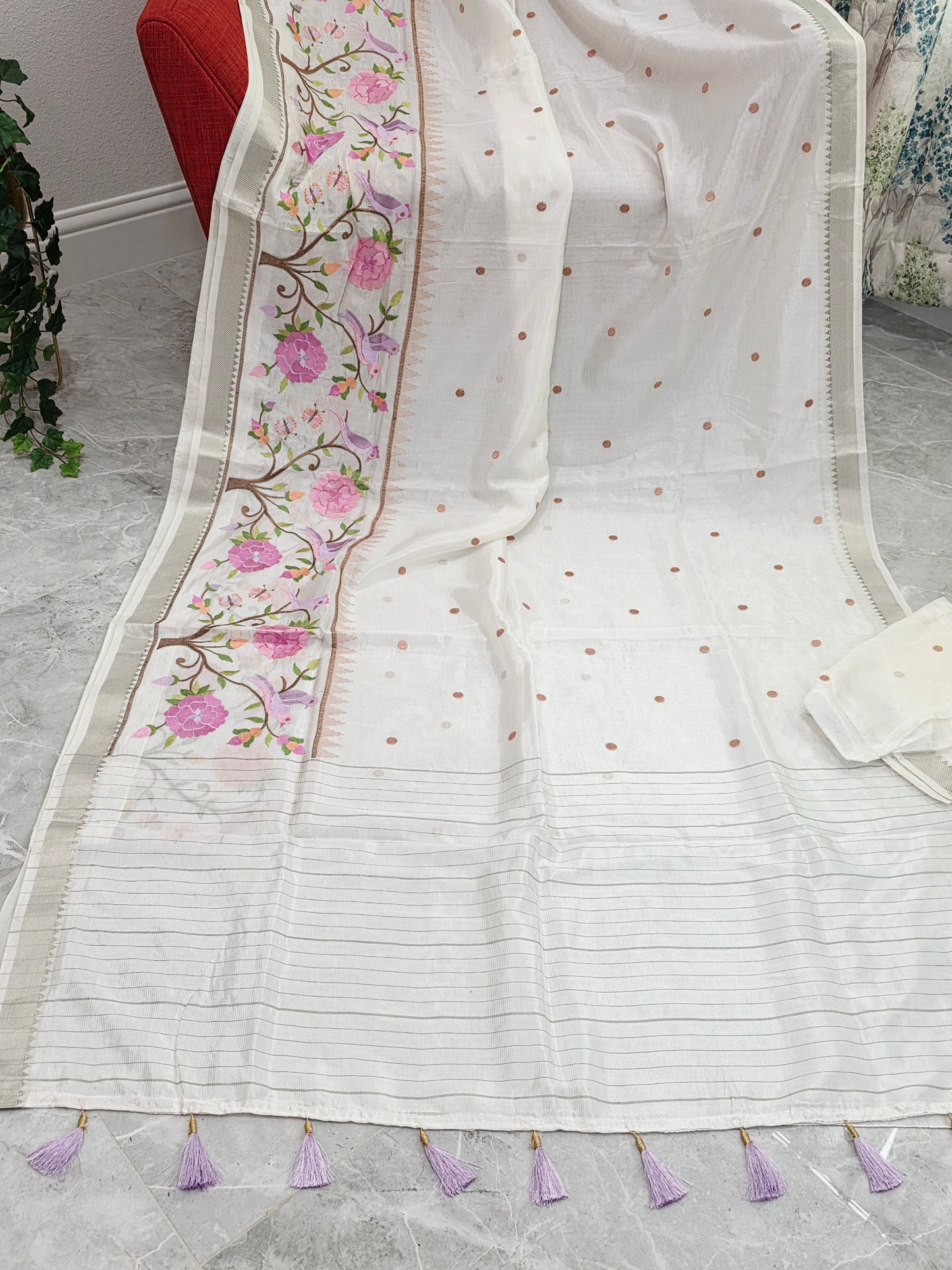 Off White Mangalagiri Silk Cotton Handloom Saree with Bird Embroidered Border