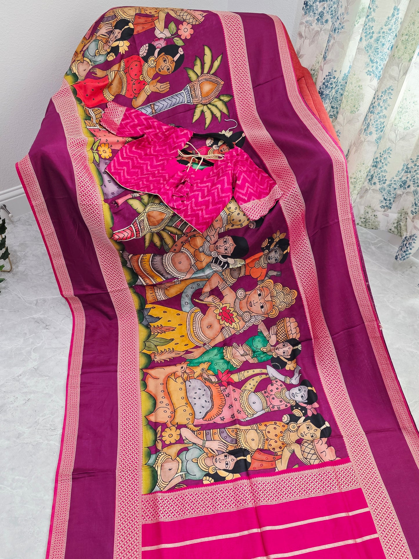 Royal Orchid Magenta Gap Border Designer Kalamkari Crepe Silk Saree With Stitched Blouse