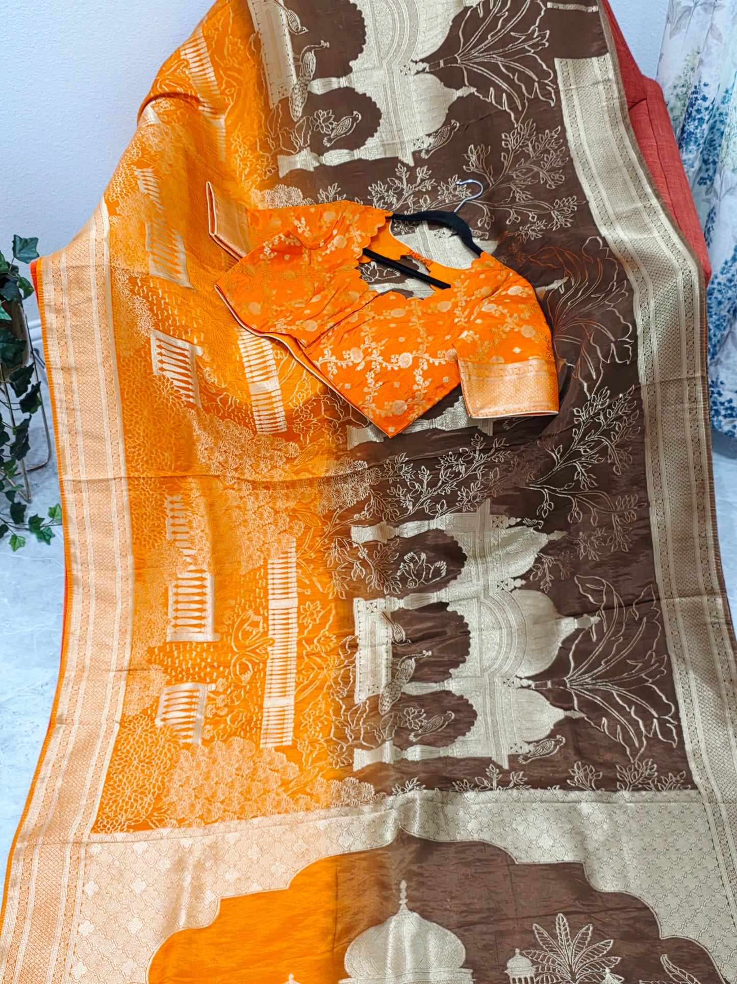 Sunset Amber & Cocoa Brown Taj Mahal Powerloom Woven Benarasi Silk Saree with Stitched Blouse