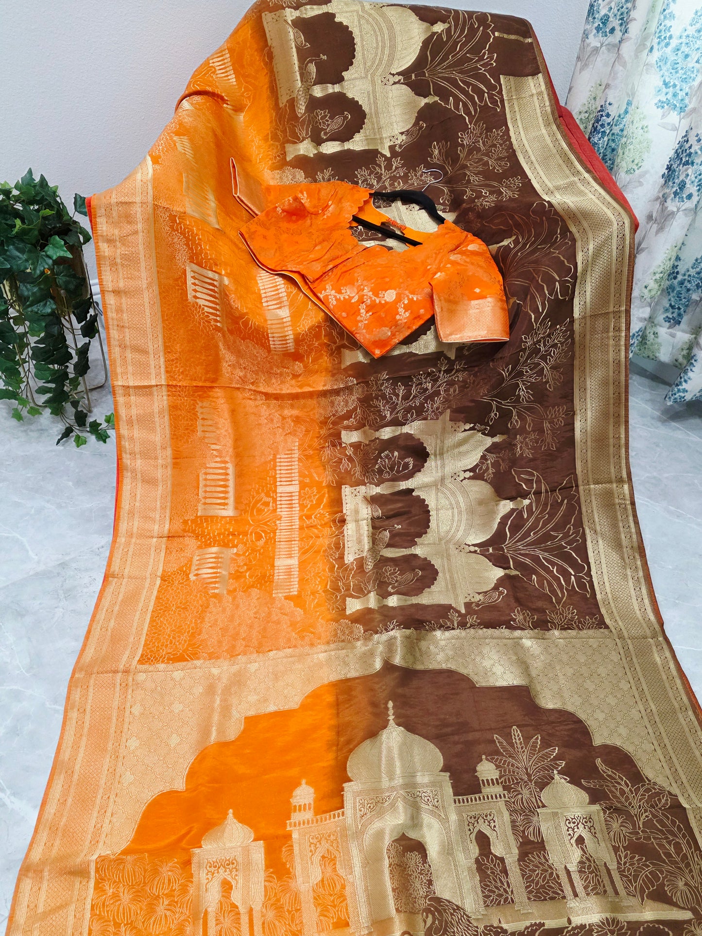 Sunset Amber & Cocoa Brown Taj Mahal Powerloom Woven Benarasi Silk Saree with Stitched Blouse