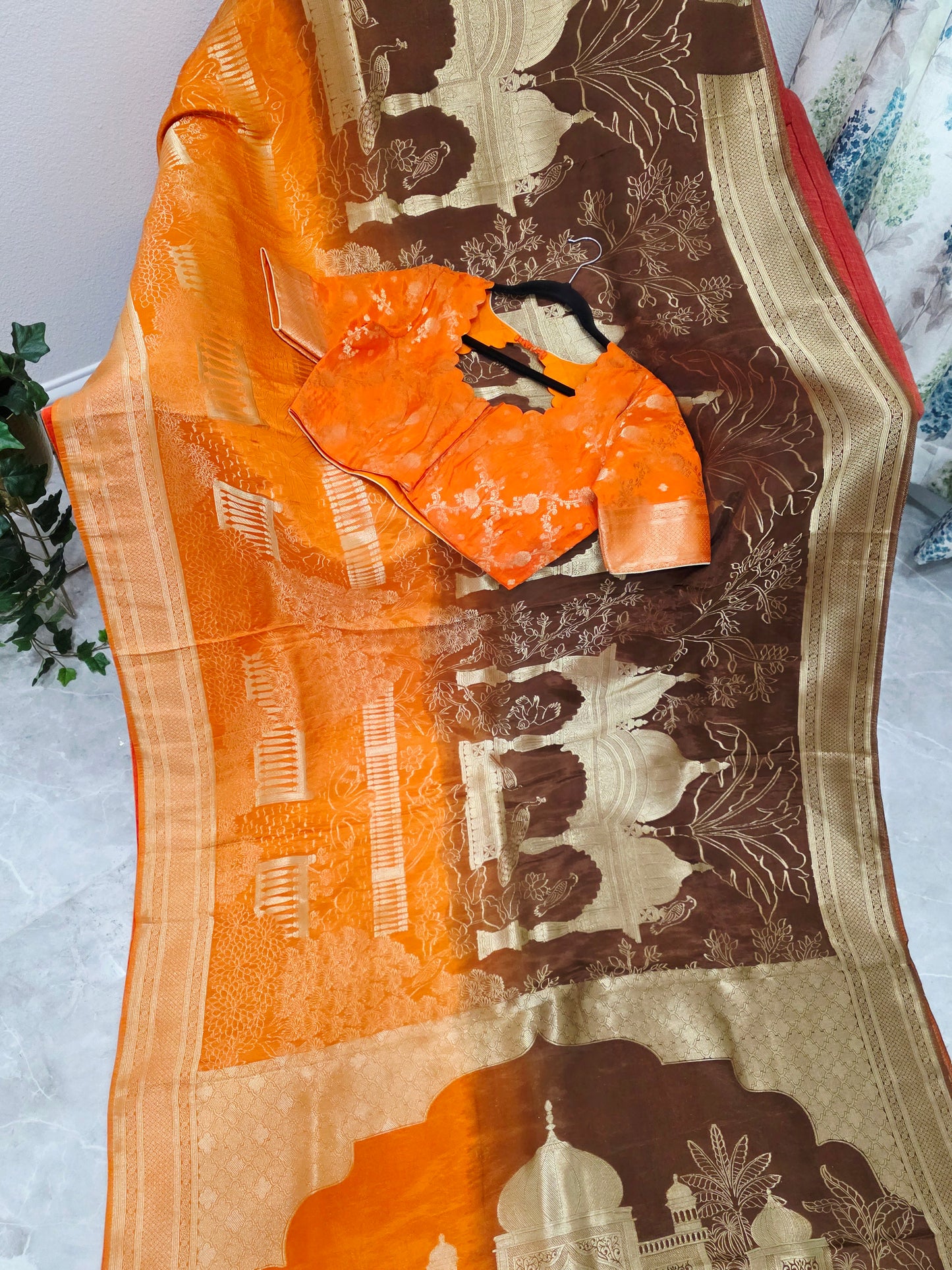 Sunset Amber & Cocoa Brown Taj Mahal Powerloom Woven Benarasi Silk Saree with Stitched Blouse