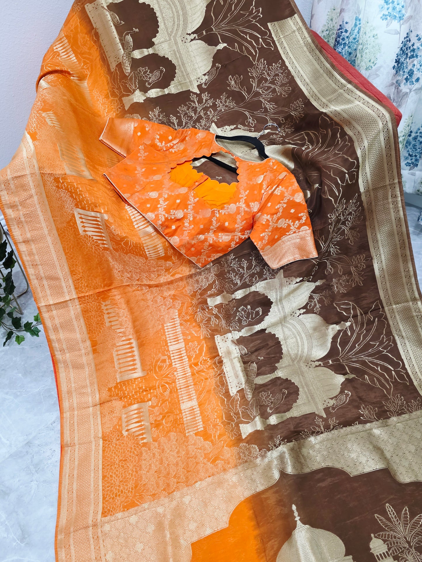 Sunset Amber & Cocoa Brown Taj Mahal Powerloom Woven Benarasi Silk Saree with Stitched Blouse