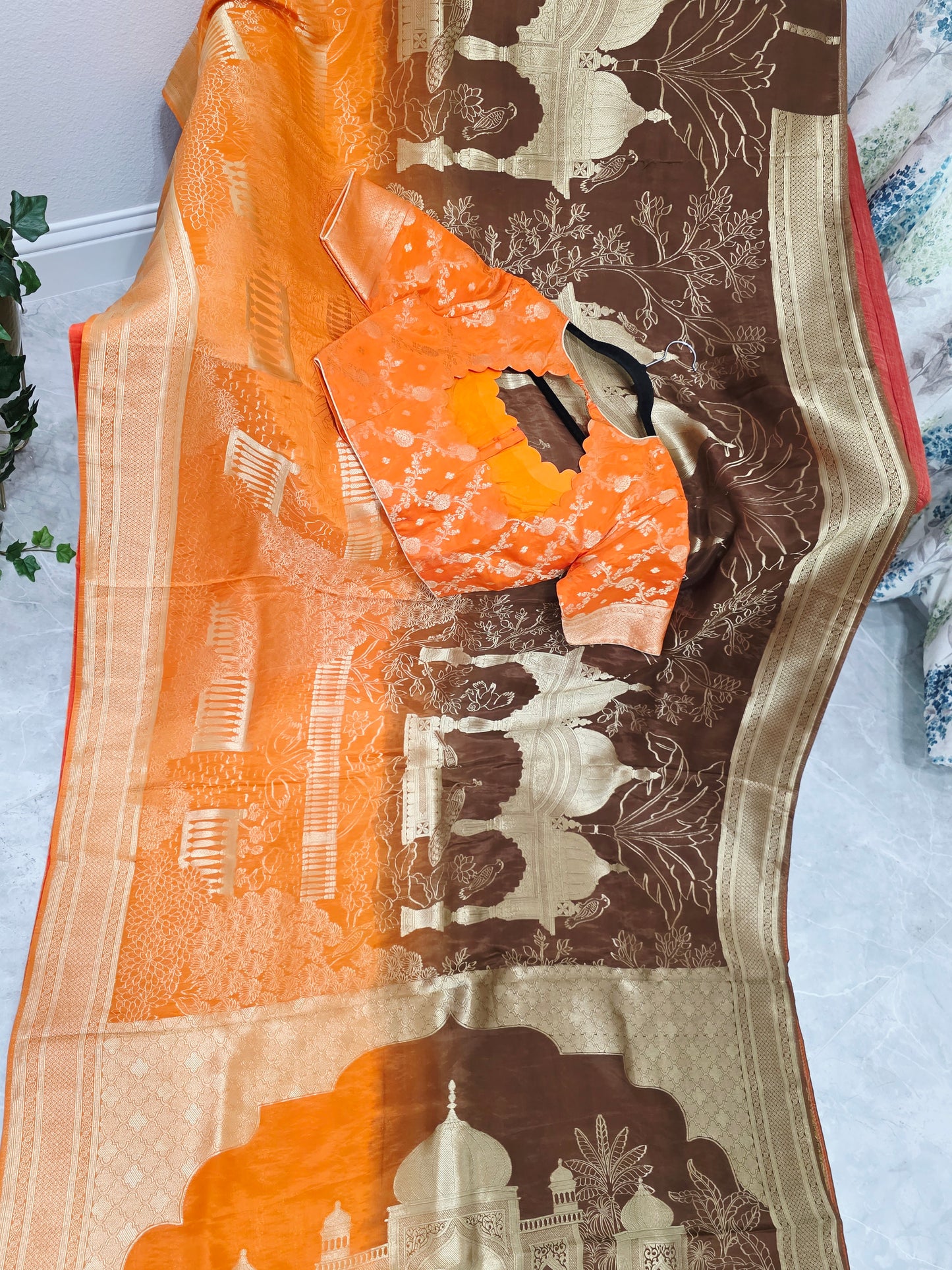 Sunset Amber & Cocoa Brown Taj Mahal Powerloom Woven Benarasi Silk Saree with Stitched Blouse