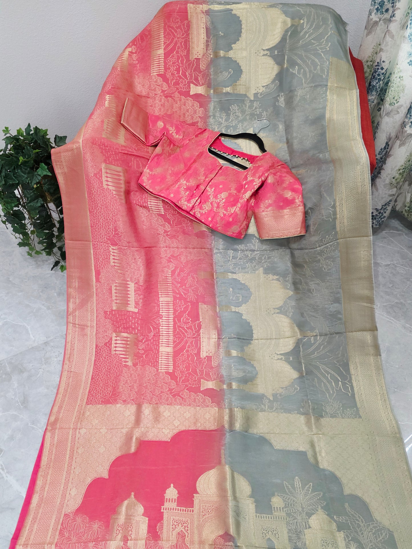 Rose Blush & Gray Silver Mist Taj Mahal Powerloom Woven Benarasi Silk Saree with Stitched Blouse