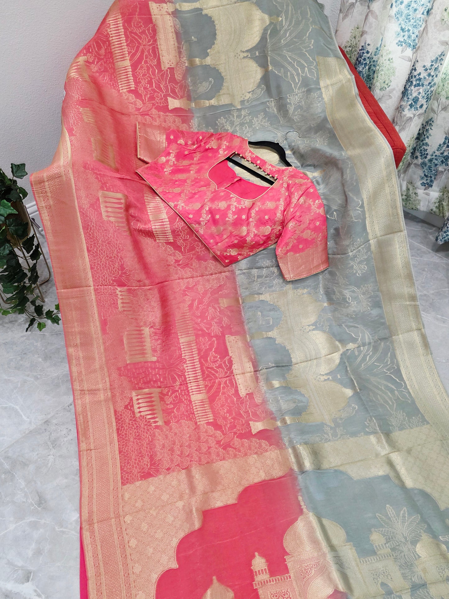 Rose Blush & Gray Silver Mist Taj Mahal Powerloom Woven Benarasi Silk Saree with Stitched Blouse