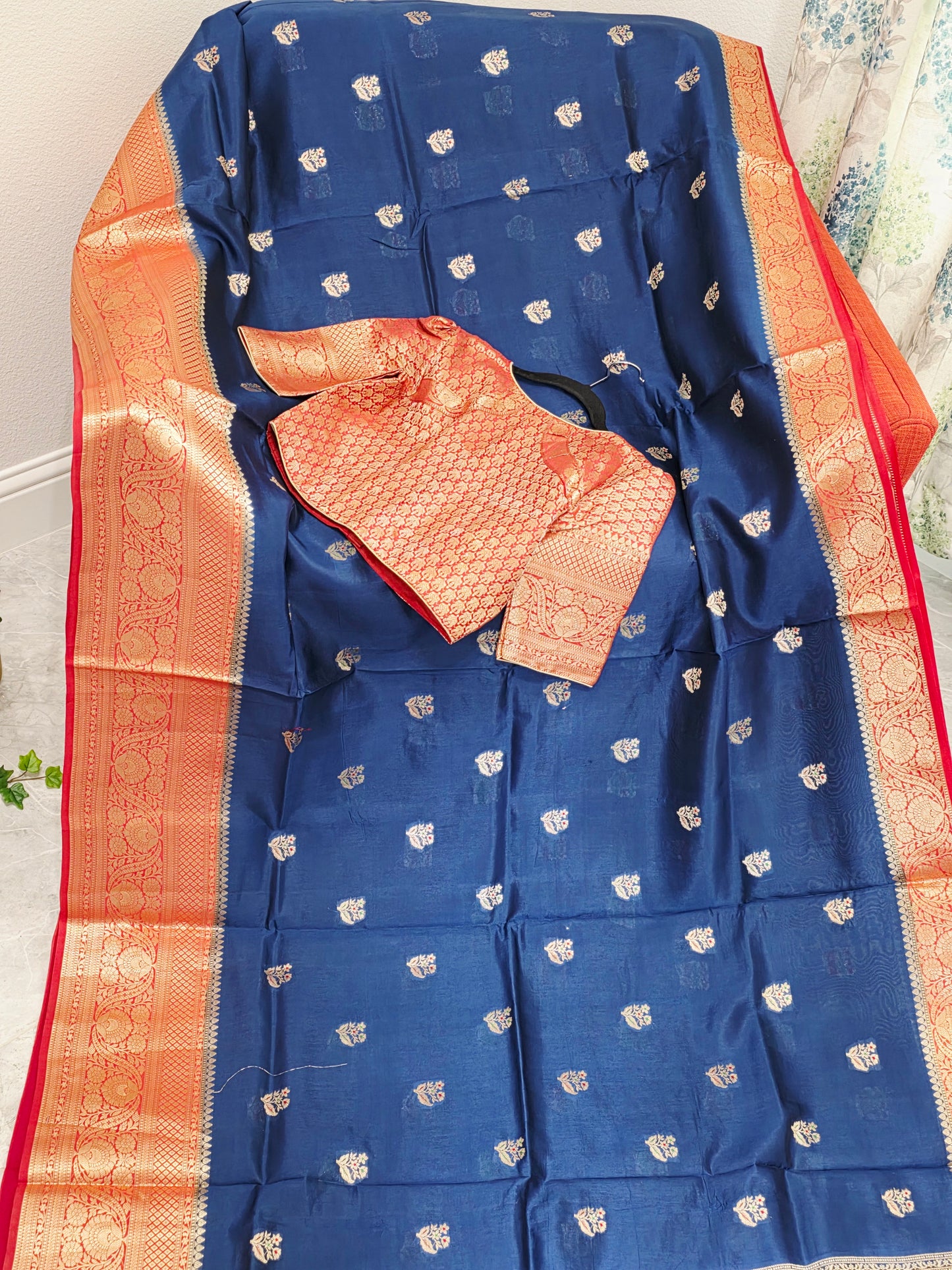 Midnight Navy & Rani Rose Semi Mango Benarasi Silk Saree with Stitched Blouse