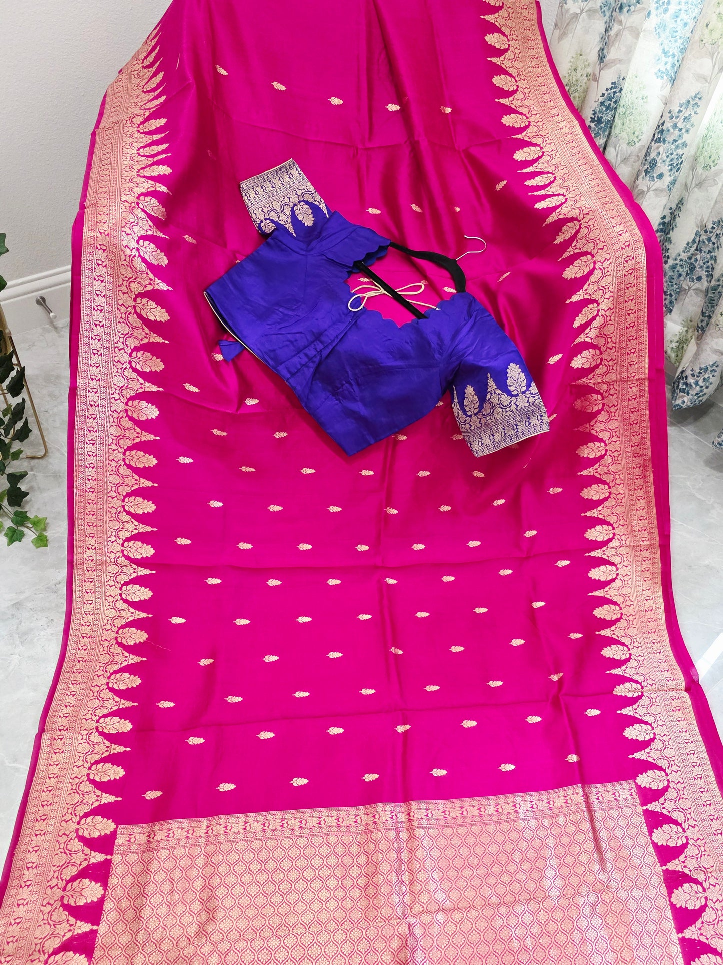 Royal Fuchsia Pink Pure Mango Benarasi Silk Saree with Ready Blouse