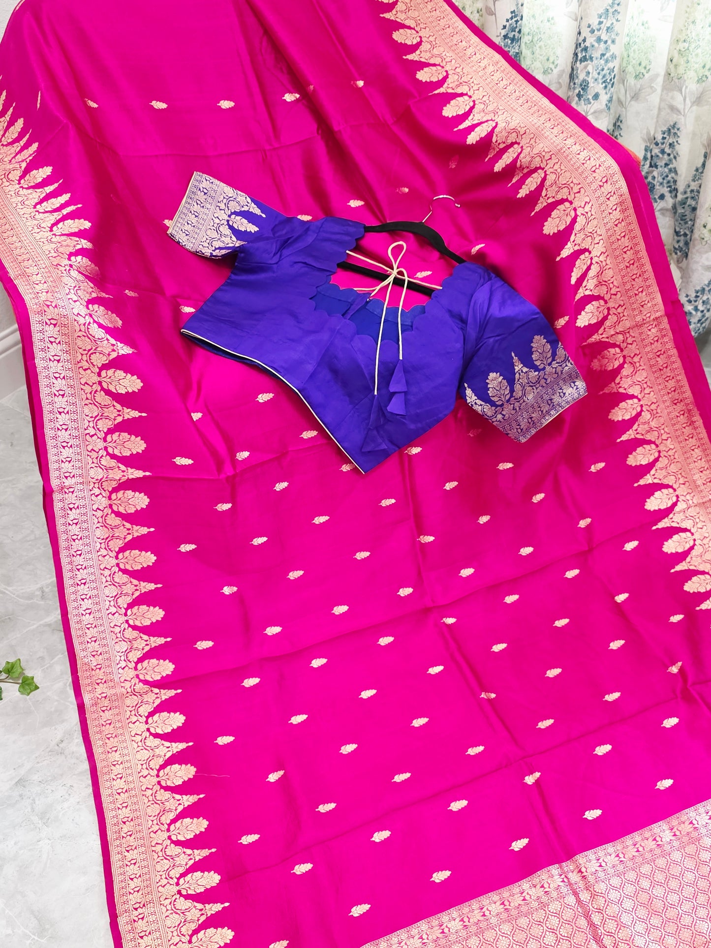 Royal Fuchsia Pink Pure Mango Benarasi Silk Saree with Ready Blouse