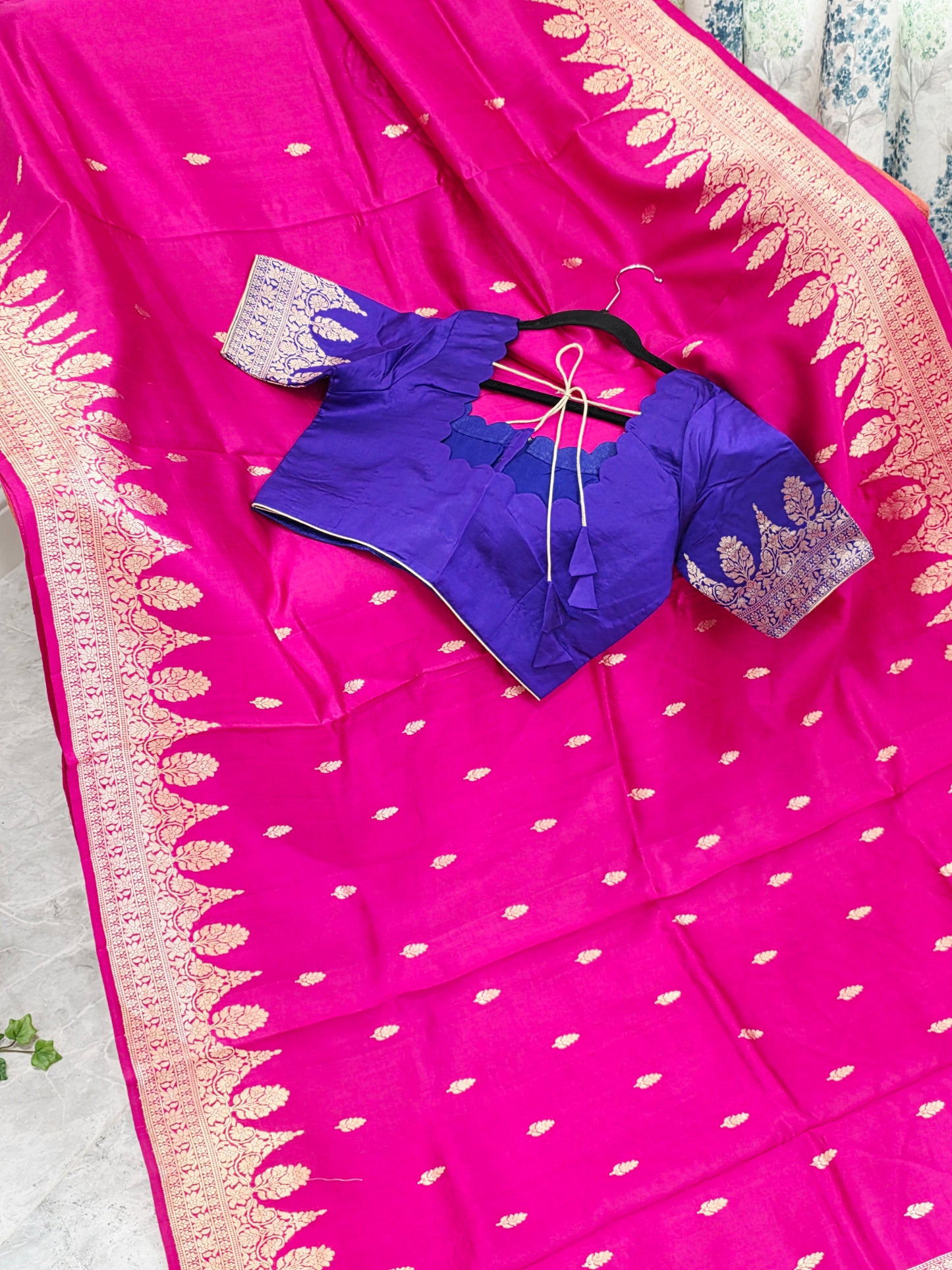 Royal Fuchsia Pink Pure Mango Benarasi Silk Saree with Ready Blouse