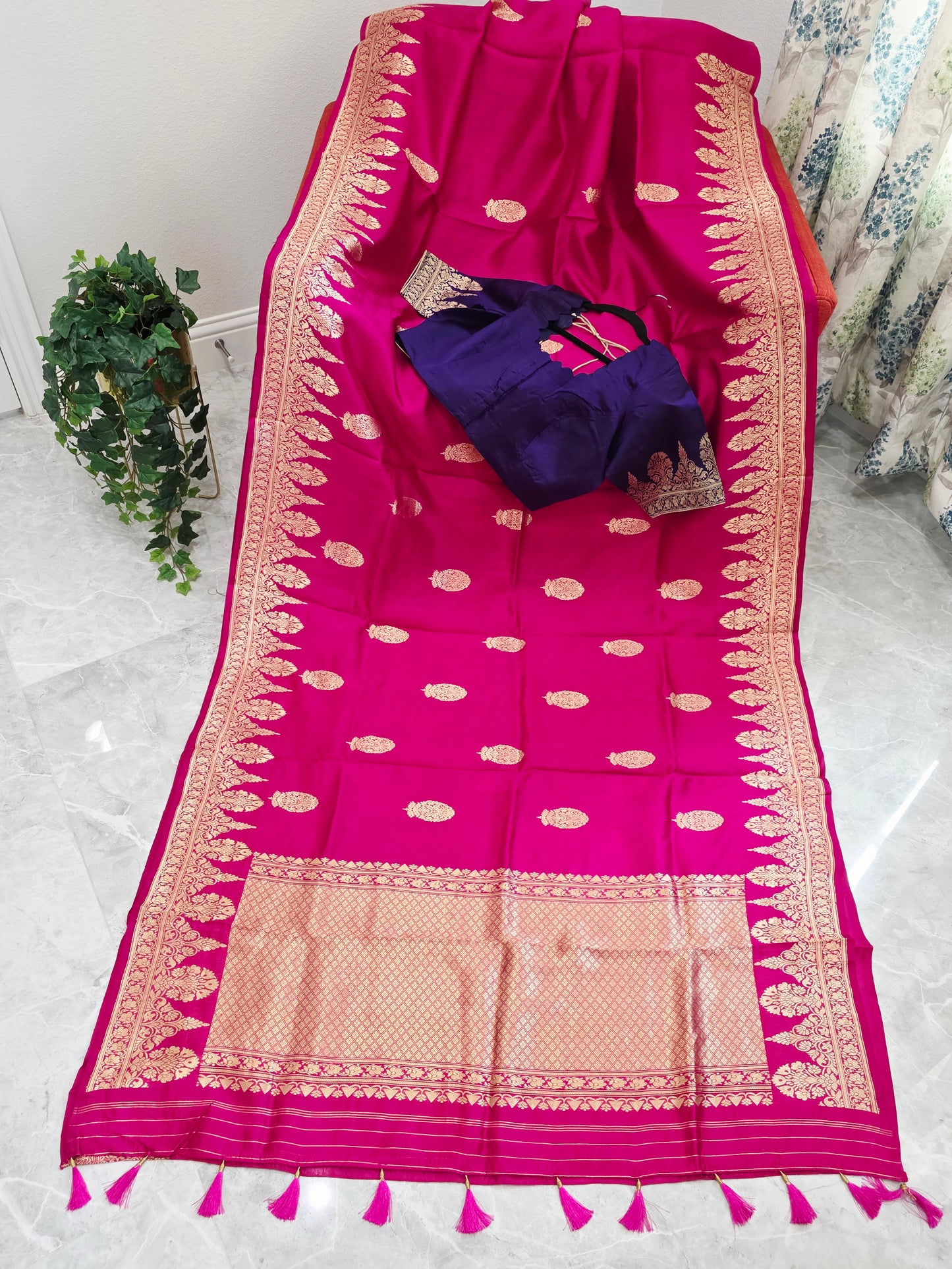 Regal Rani Pink Pure Mango Benarasi Silk Saree with Ready Blouse