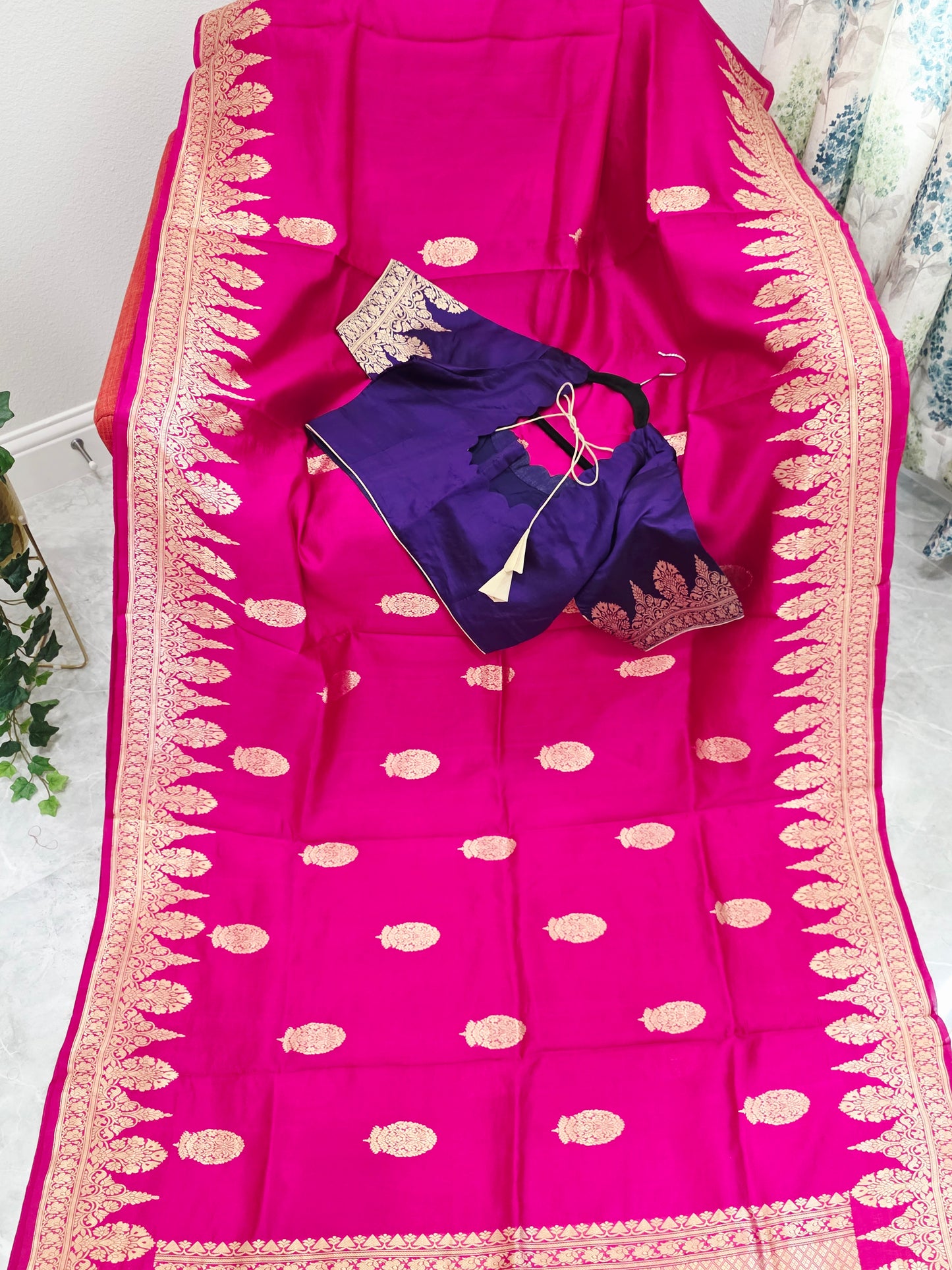 Regal Rani Pink Pure Mango Benarasi Silk Saree with Ready Blouse