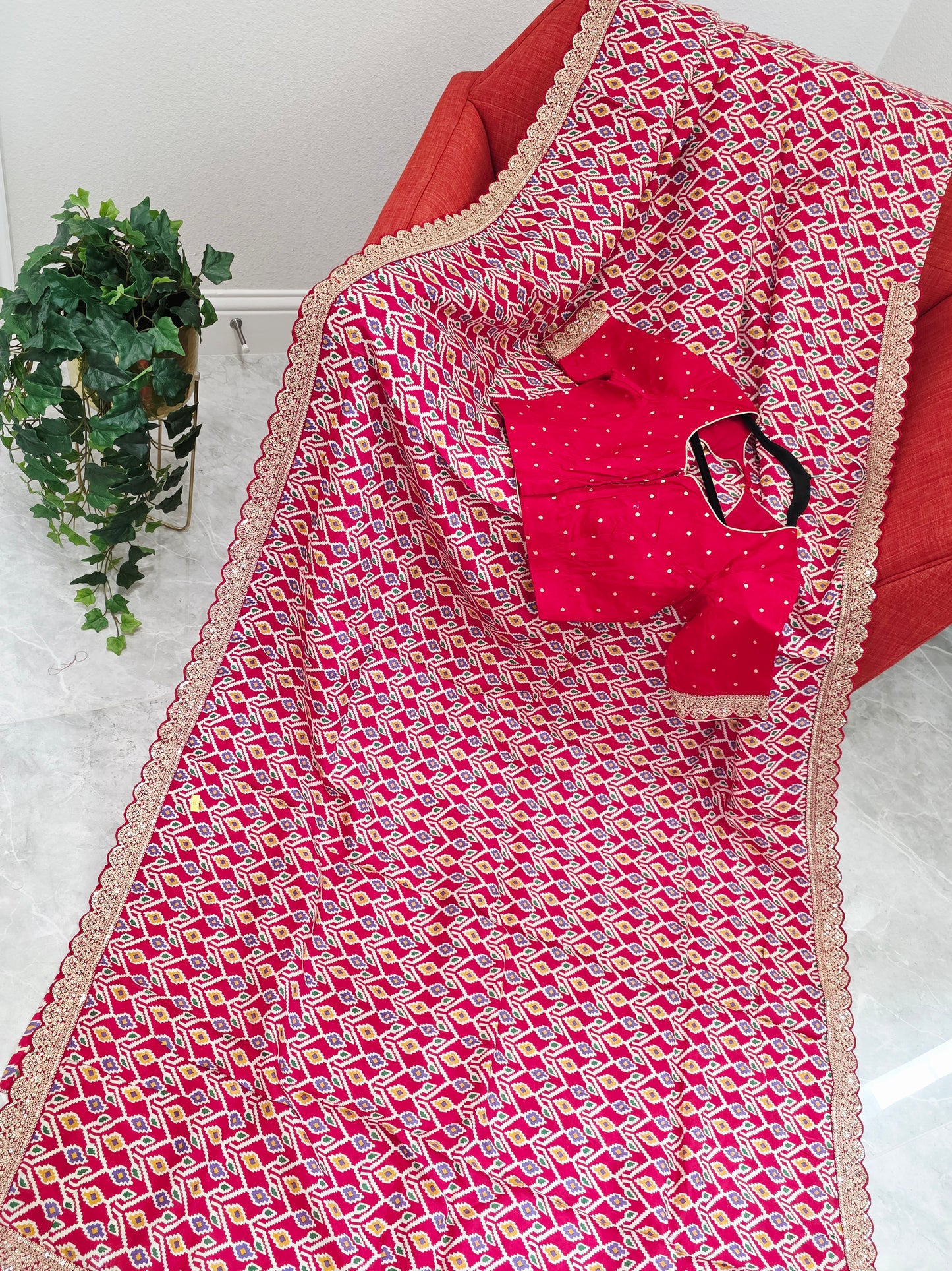 Royal Scarlet Patola Print Munga Crepe Saree with Ready Blouse