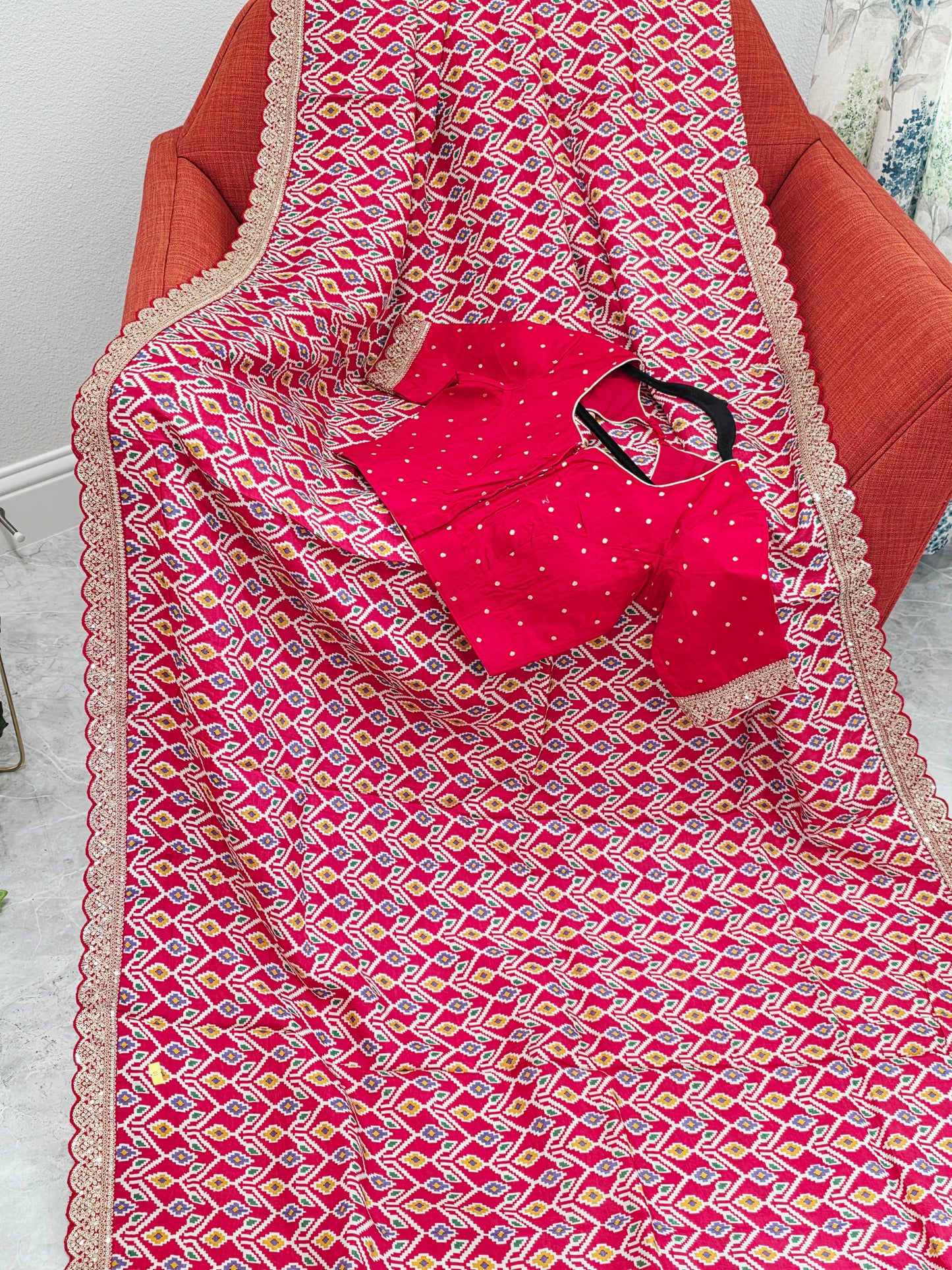 Royal Scarlet Patola Print Munga Crepe Saree with Ready Blouse