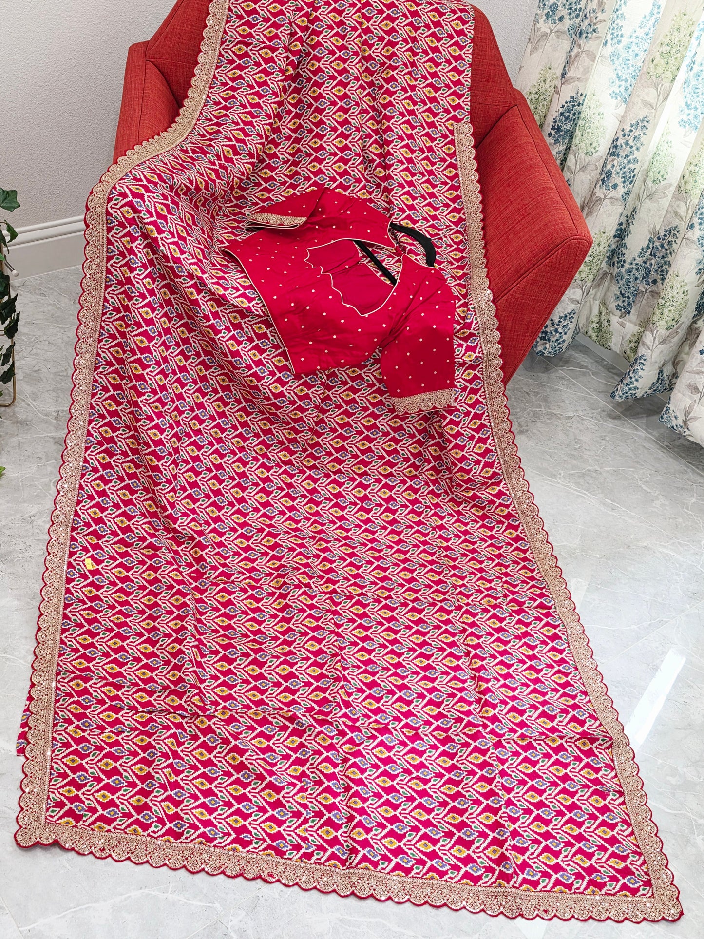 Royal Scarlet Patola Print Munga Crepe Saree with Ready Blouse