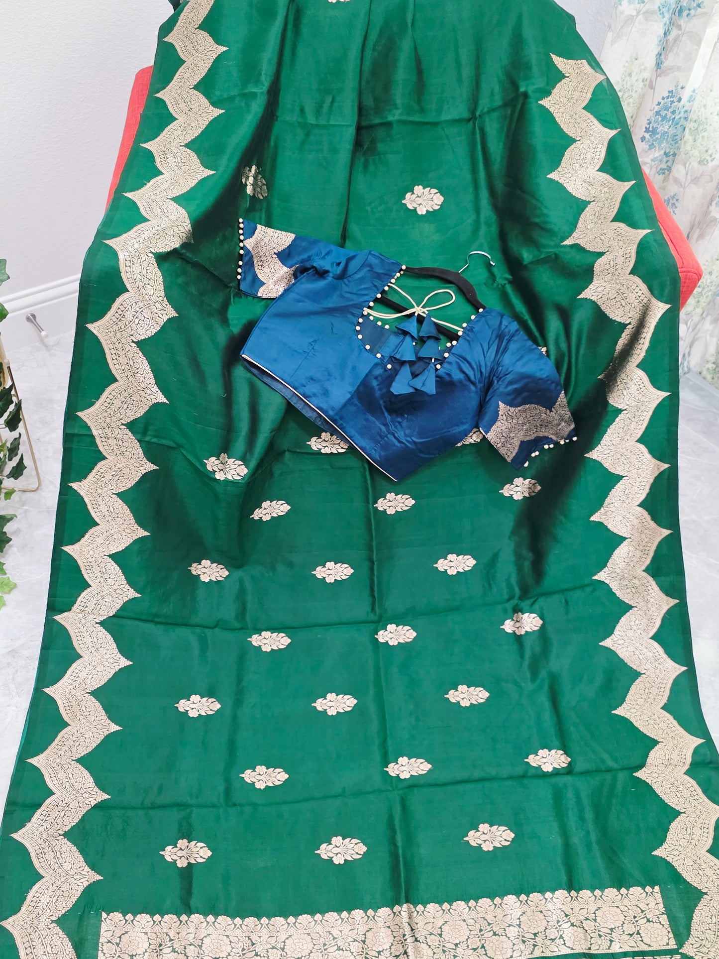 Emerald Royale Pure Mango Benarasi Silk Saree with Ready Blouse
