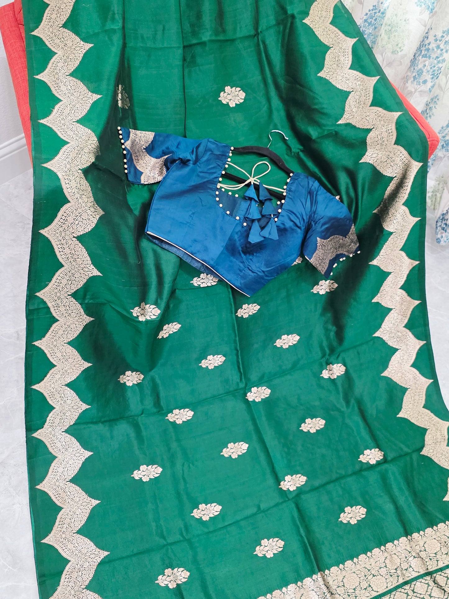 Emerald Royale Pure Mango Benarasi Silk Saree with Ready Blouse