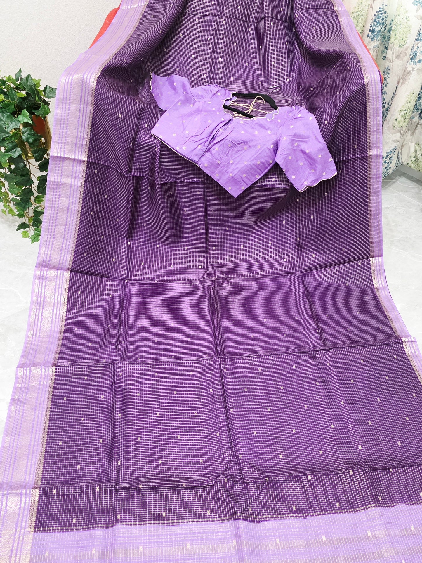 Royal Lavender Plum Russian Dola Crepe Silk Saree with Ready Blouse