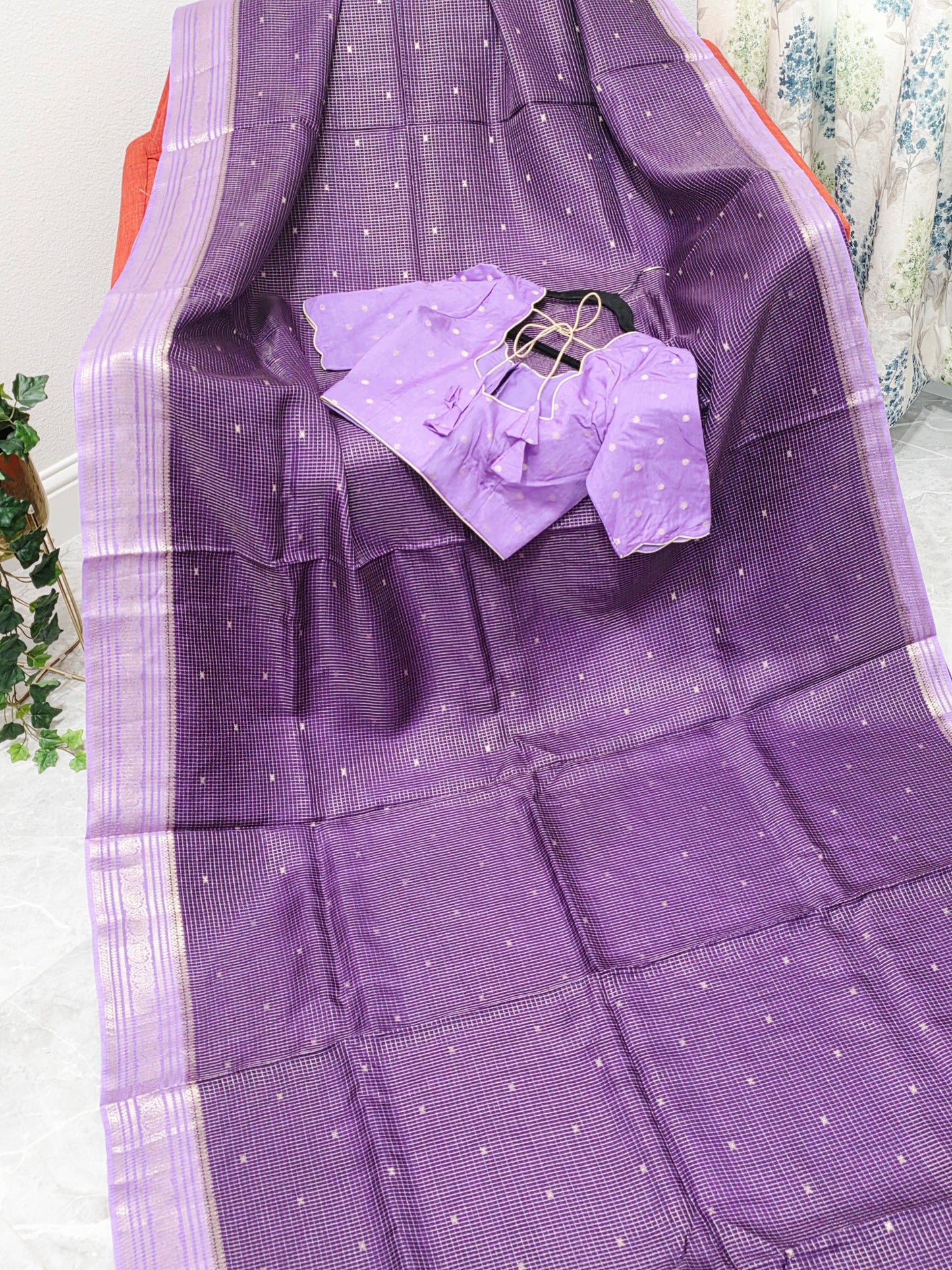 Royal Lavender Plum Russian Dola Crepe Silk Saree with Ready Blouse