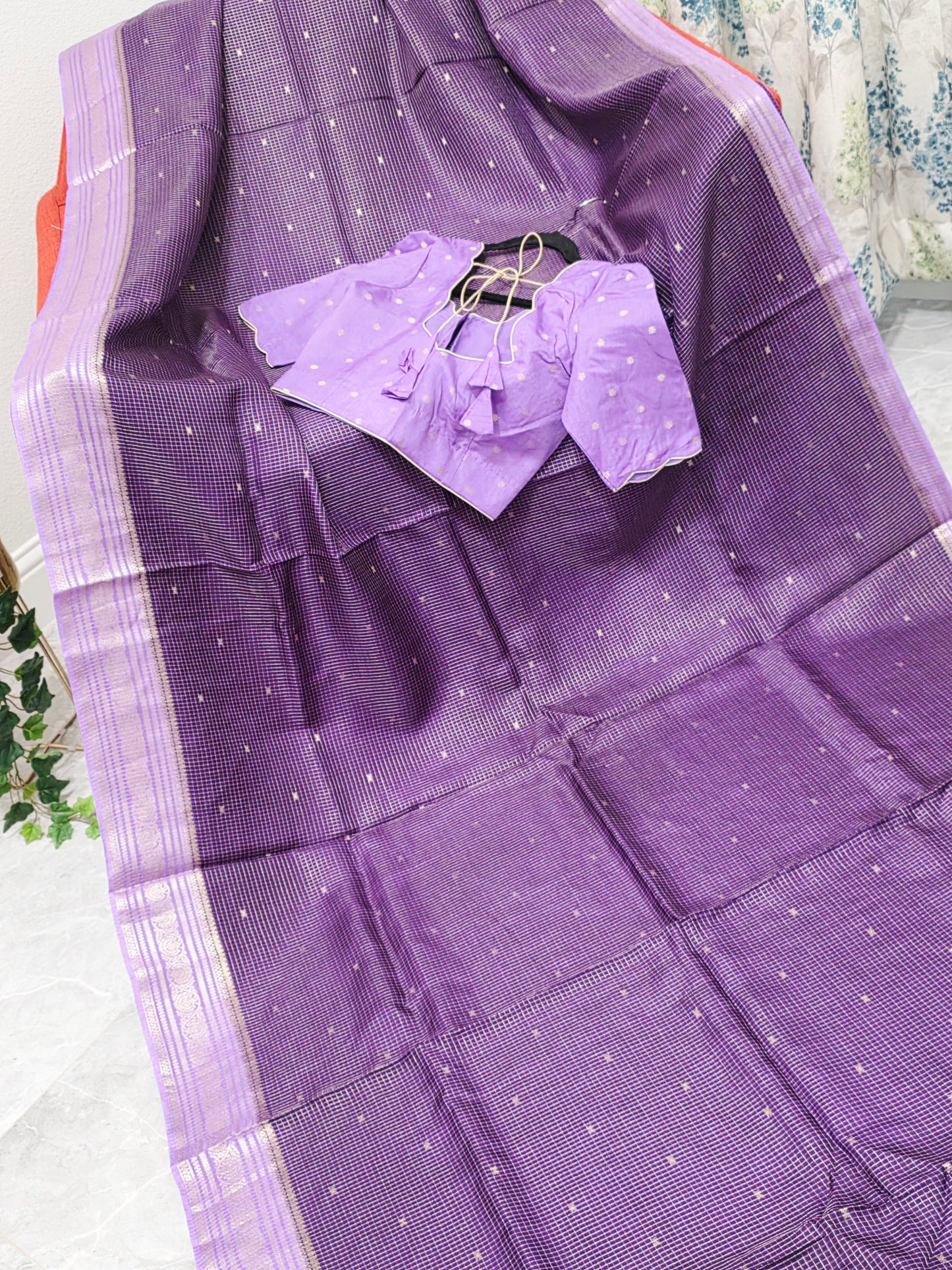 Royal Lavender Plum Russian Dola Crepe Silk Saree with Ready Blouse