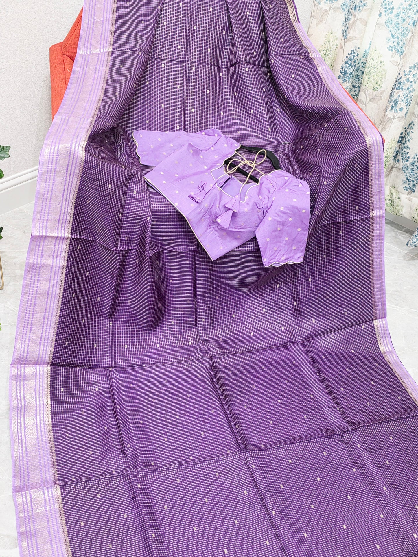 Royal Lavender Plum Russian Dola Crepe Silk Saree with Ready Blouse