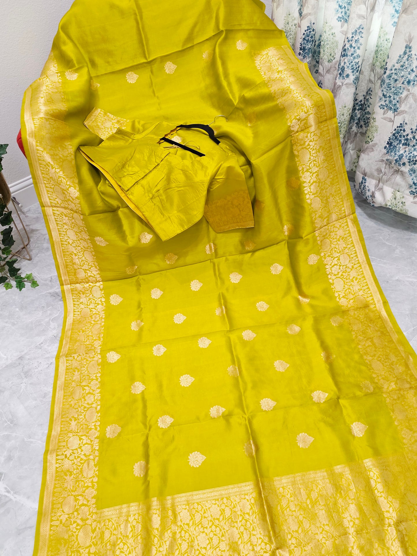 Radiant Lime Gold Pure Mango Benarasi Silk Saree with Ready Blouse