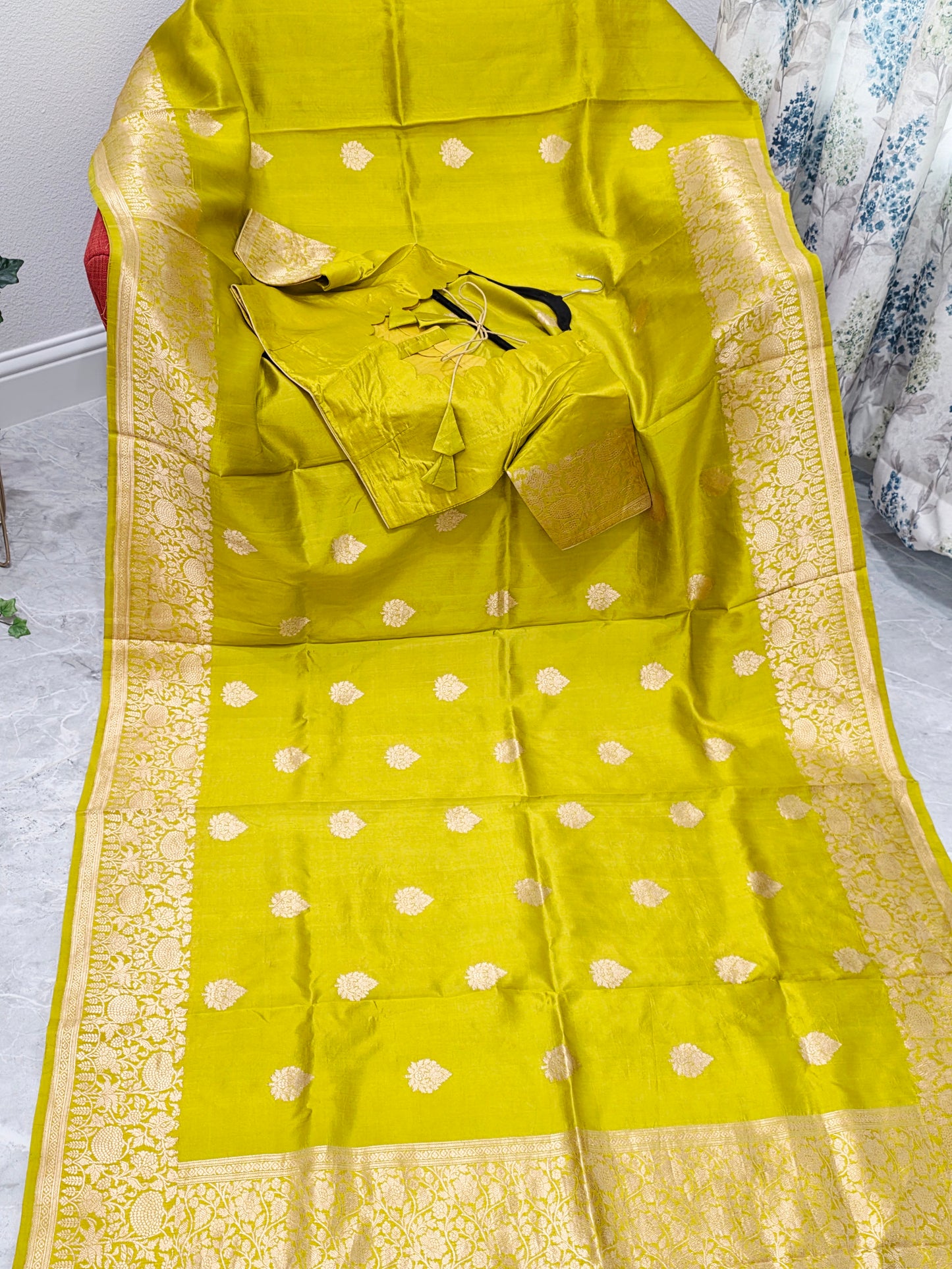 Radiant Lime Gold Pure Mango Benarasi Silk Saree with Ready Blouse