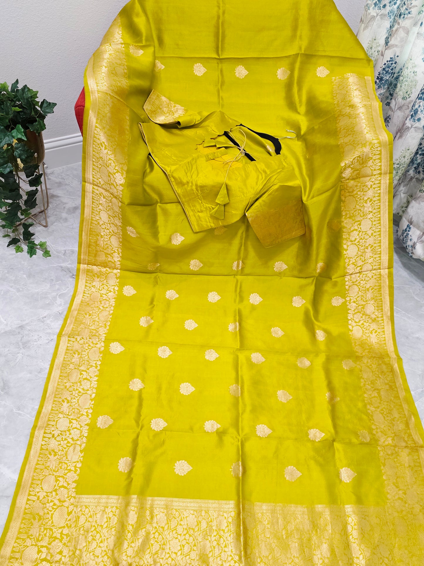 Radiant Lime Gold Pure Mango Benarasi Silk Saree with Ready Blouse