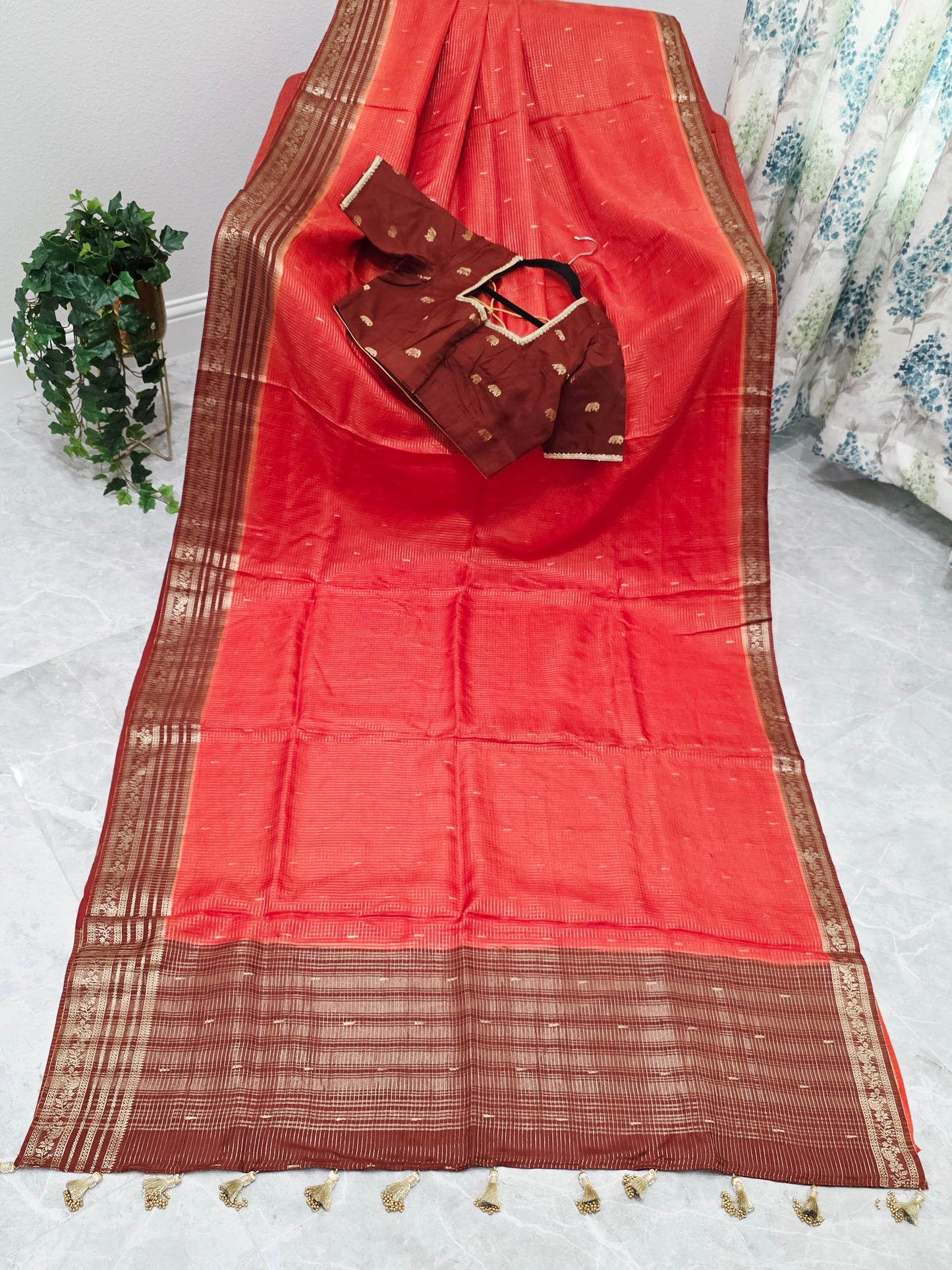 Burnt Rust Brown Russian Dola Crepe Silk Saree with Ready Blouse