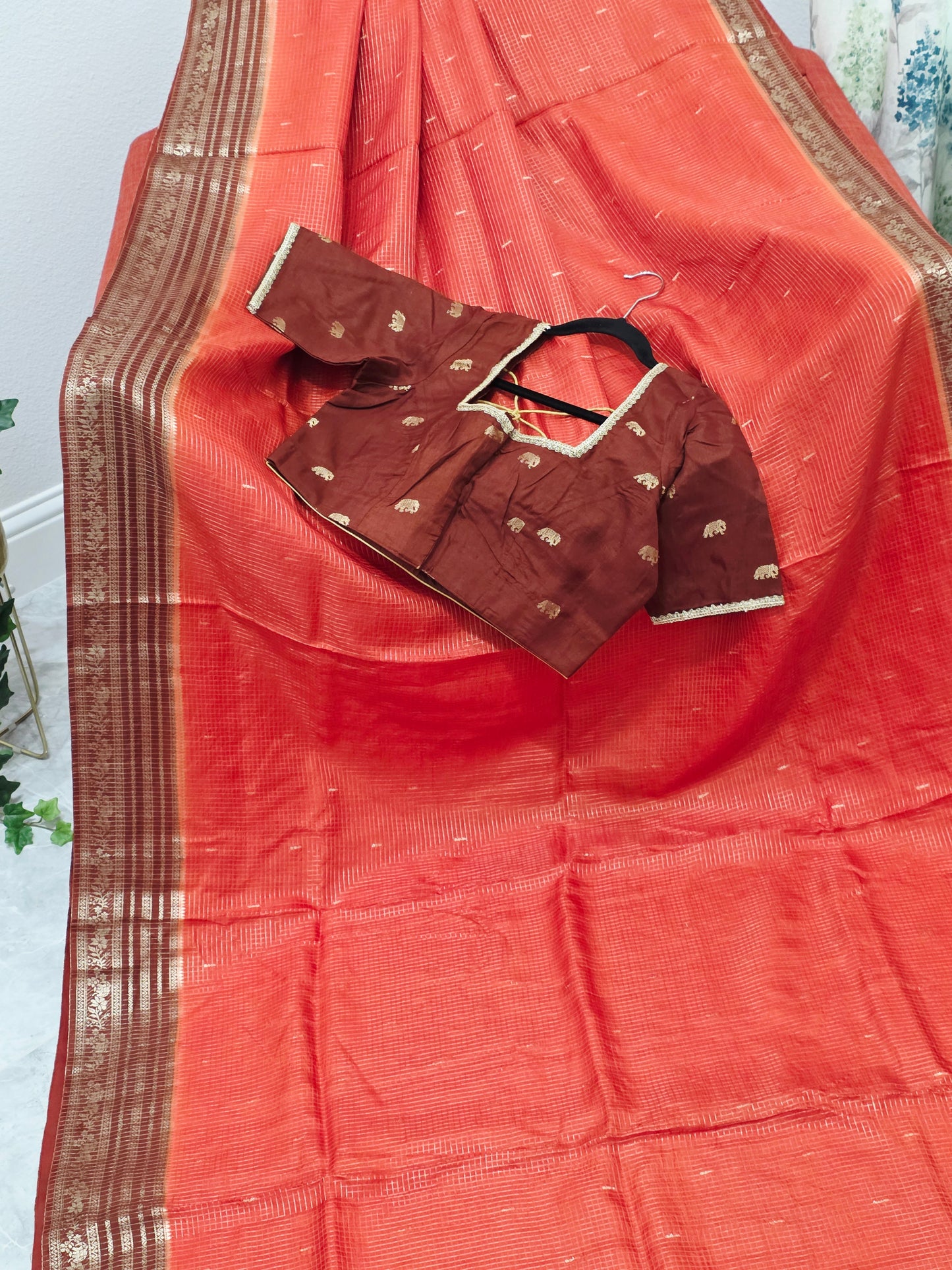 Burnt Rust Brown Russian Dola Crepe Silk Saree with Ready Blouse