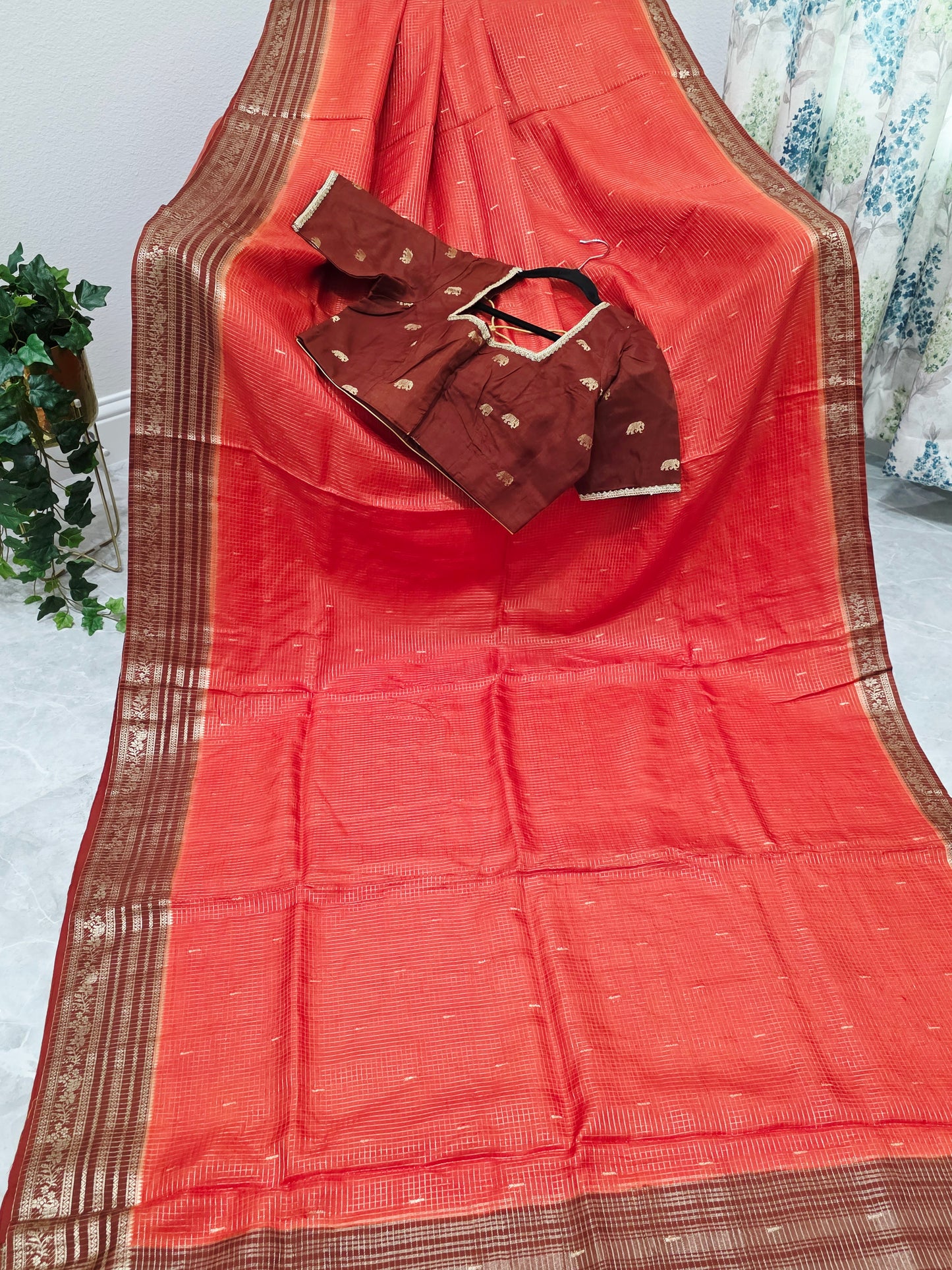 Burnt Rust Brown Russian Dola Crepe Silk Saree with Ready Blouse