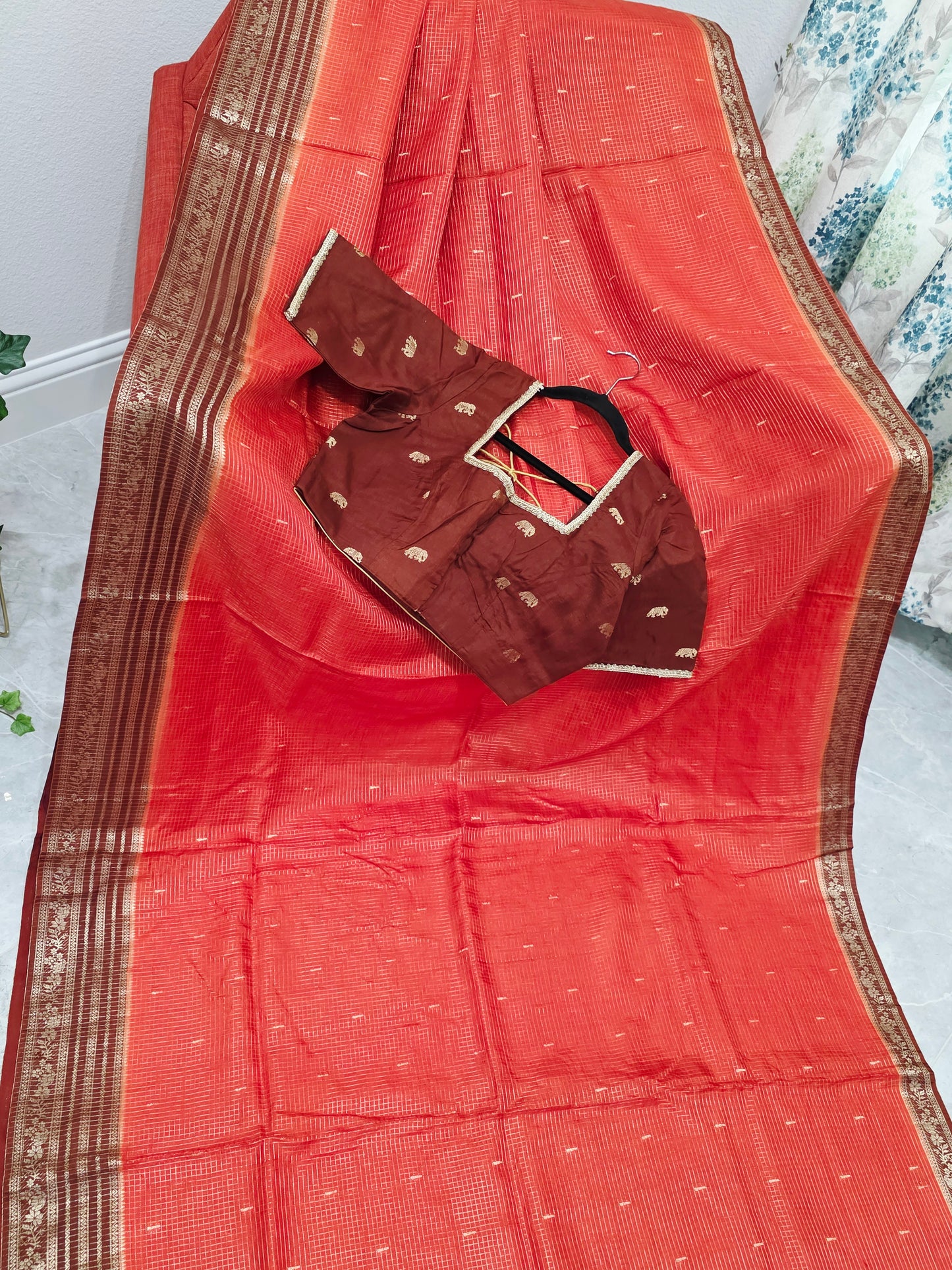 Burnt Rust Brown Russian Dola Crepe Silk Saree with Ready Blouse
