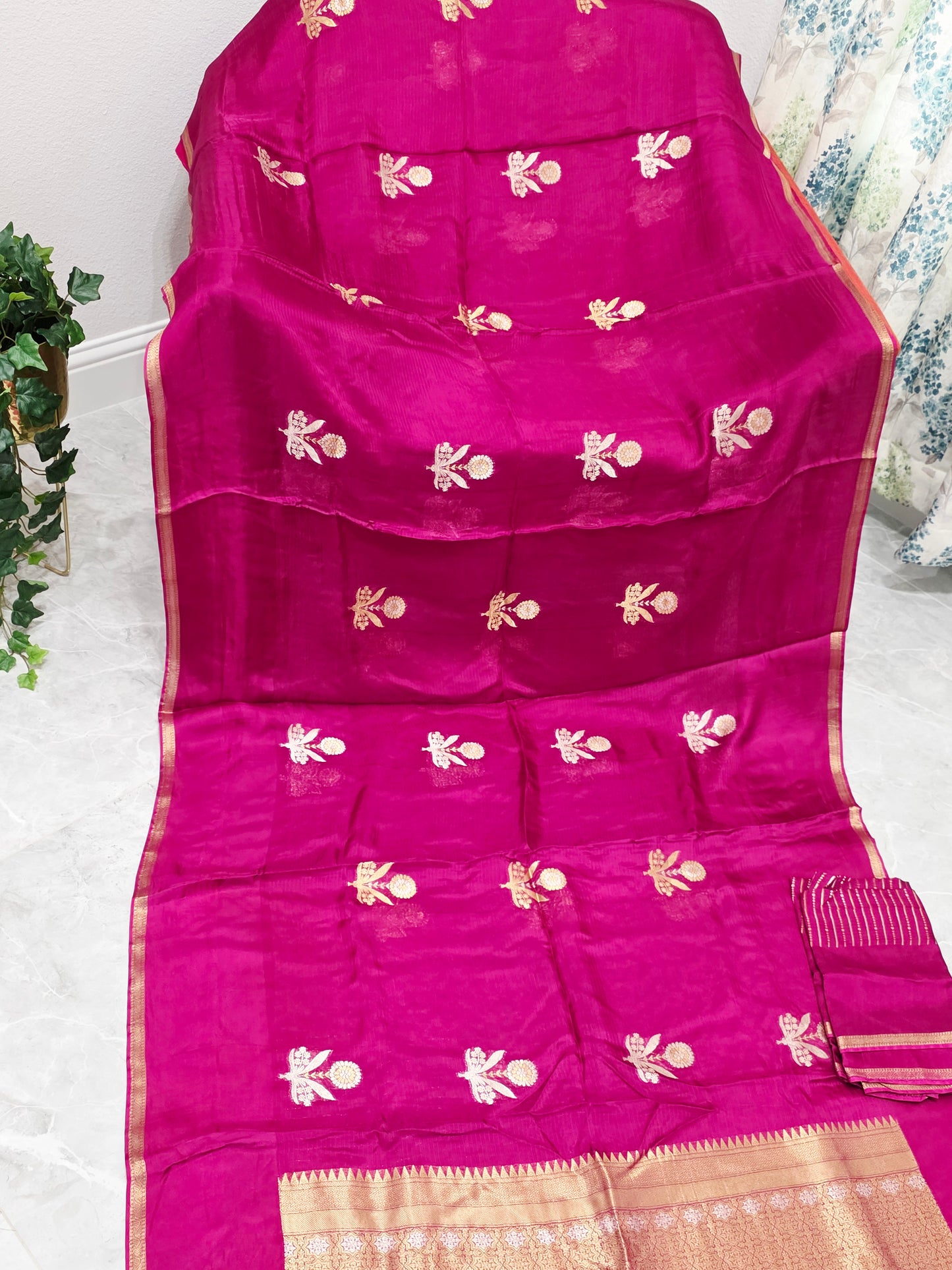 Rani Magenta Pure Manipuri Kota Silk Lightweight Saree with Unstitched Blouse