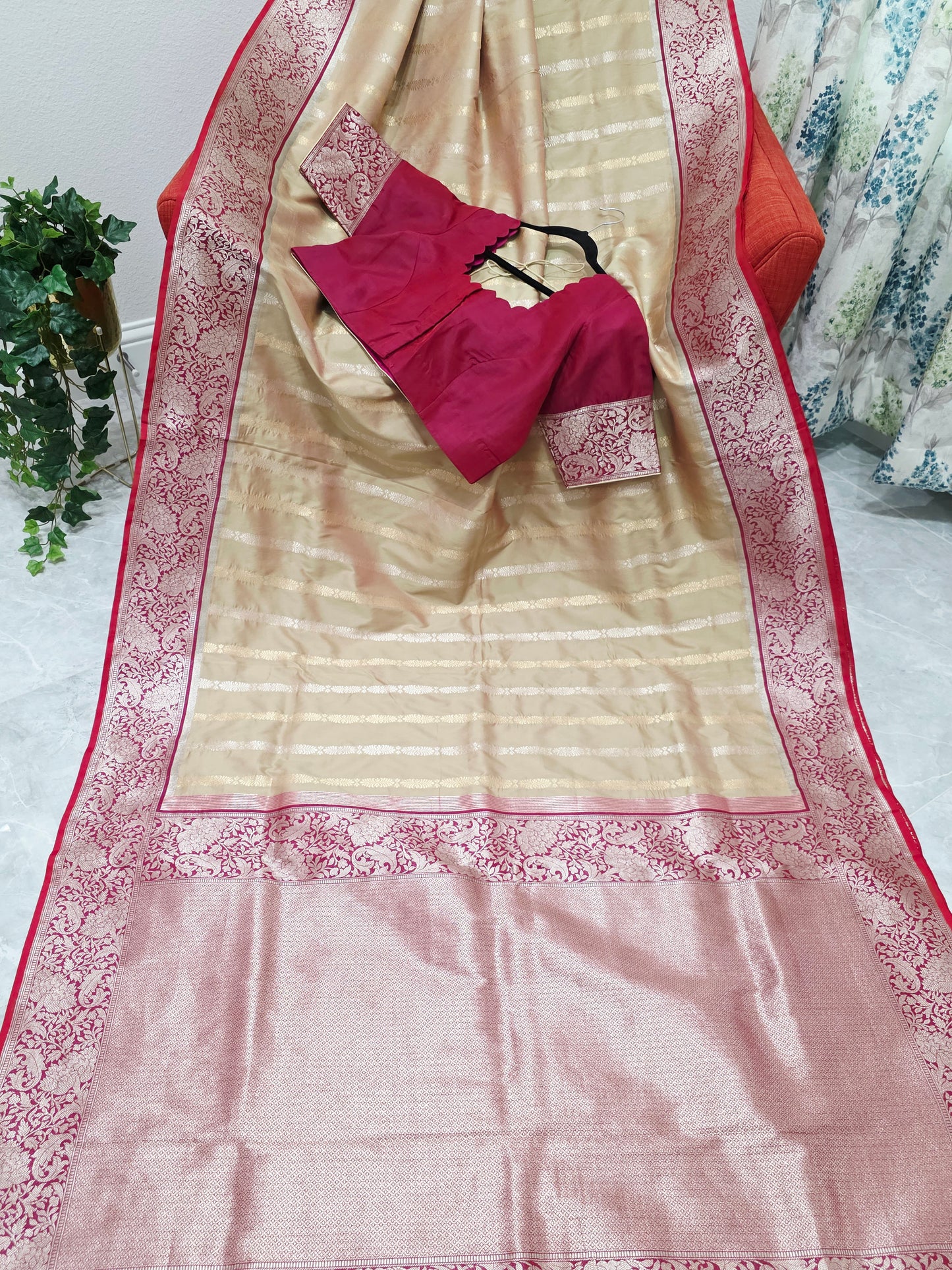 Designer Benarasi Uppada Soft Silk Saree - Blouse