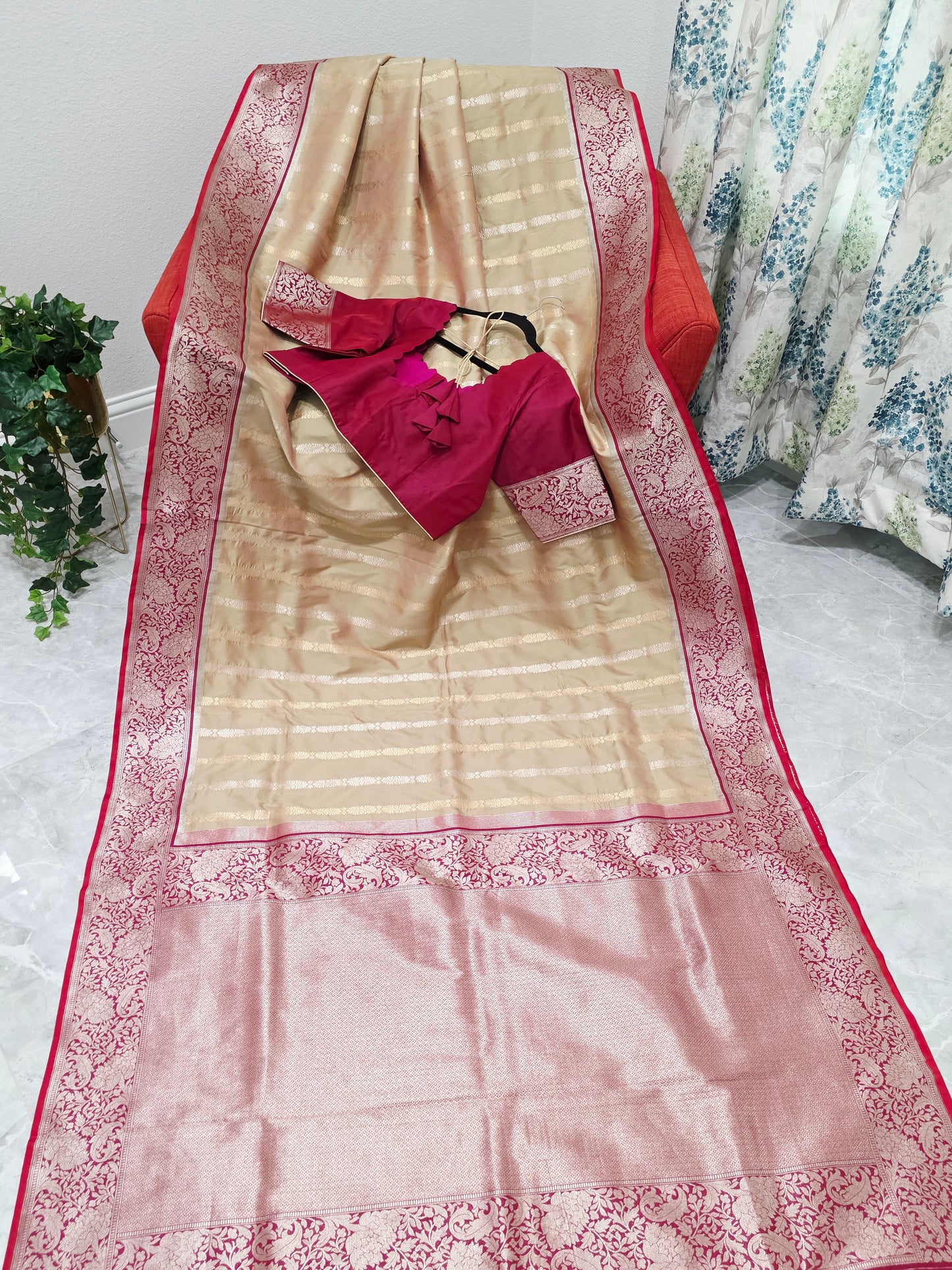 Designer Benarasi Uppada Soft Silk Saree - Blouse