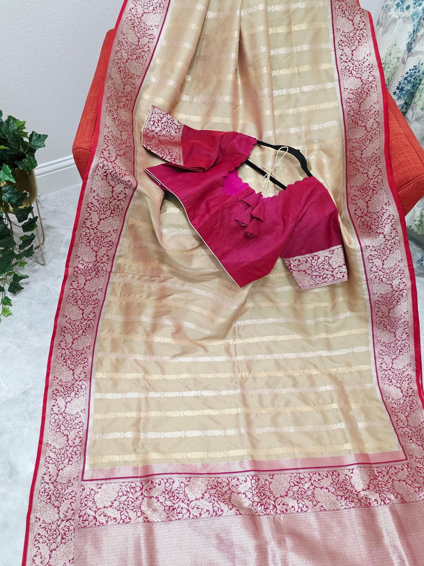 Designer Benarasi Uppada Soft Silk Saree - Blouse