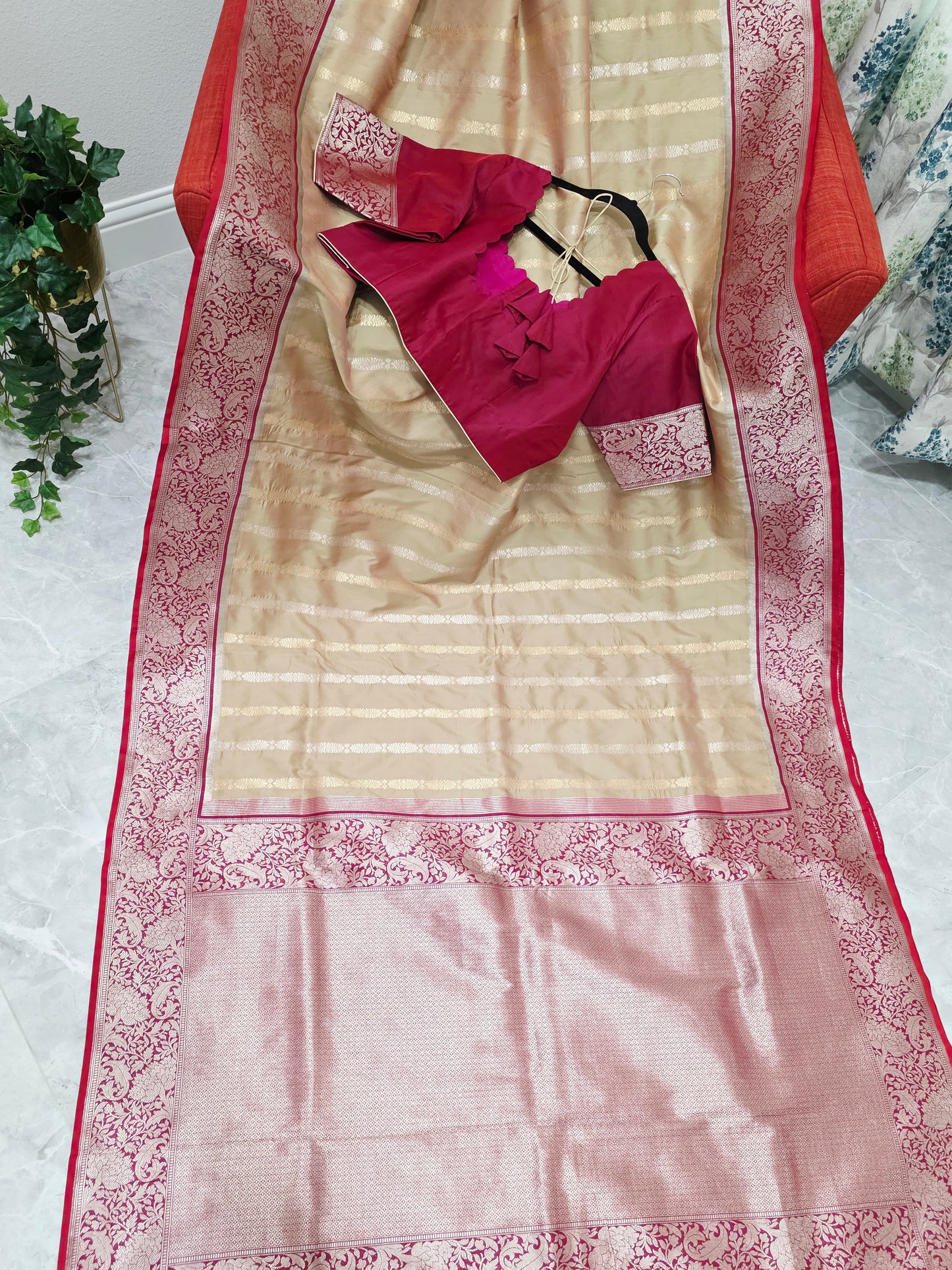 Designer Benarasi Uppada Soft Silk Saree - Blouse