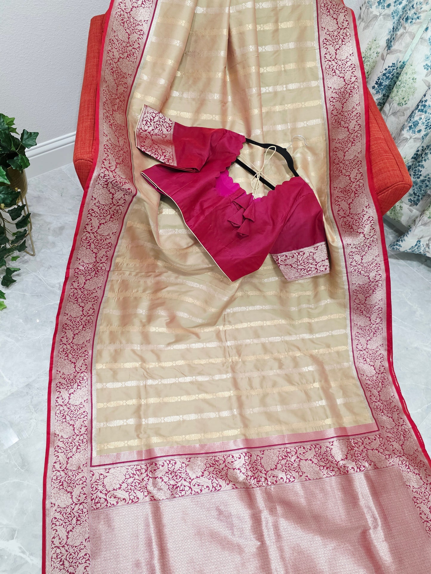 Designer Benarasi Uppada Soft Silk Saree - Blouse
