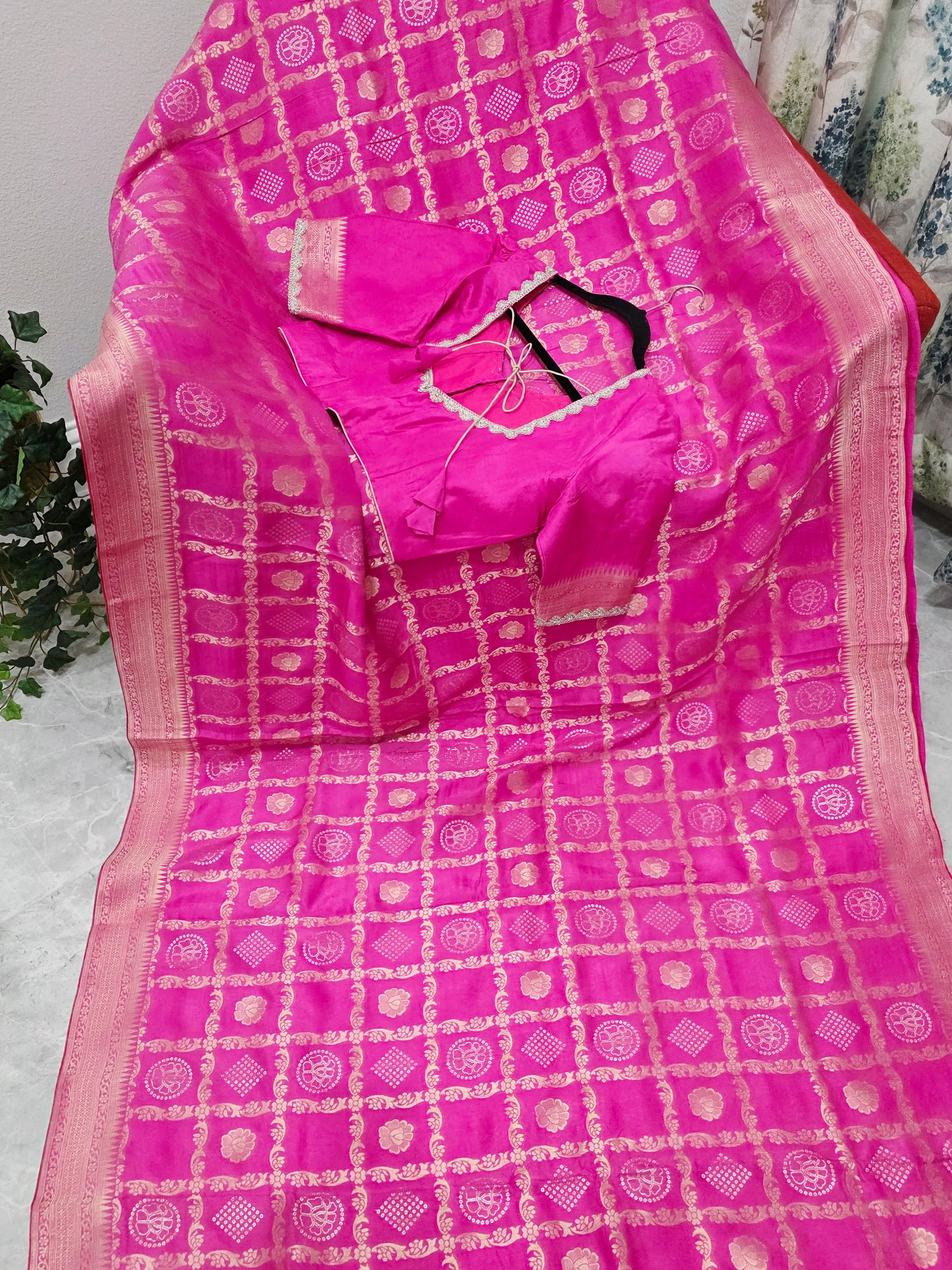 Rani Pink Gharchola Checks Munga Benarasi Crepe Silk Saree with Stitched Blouse