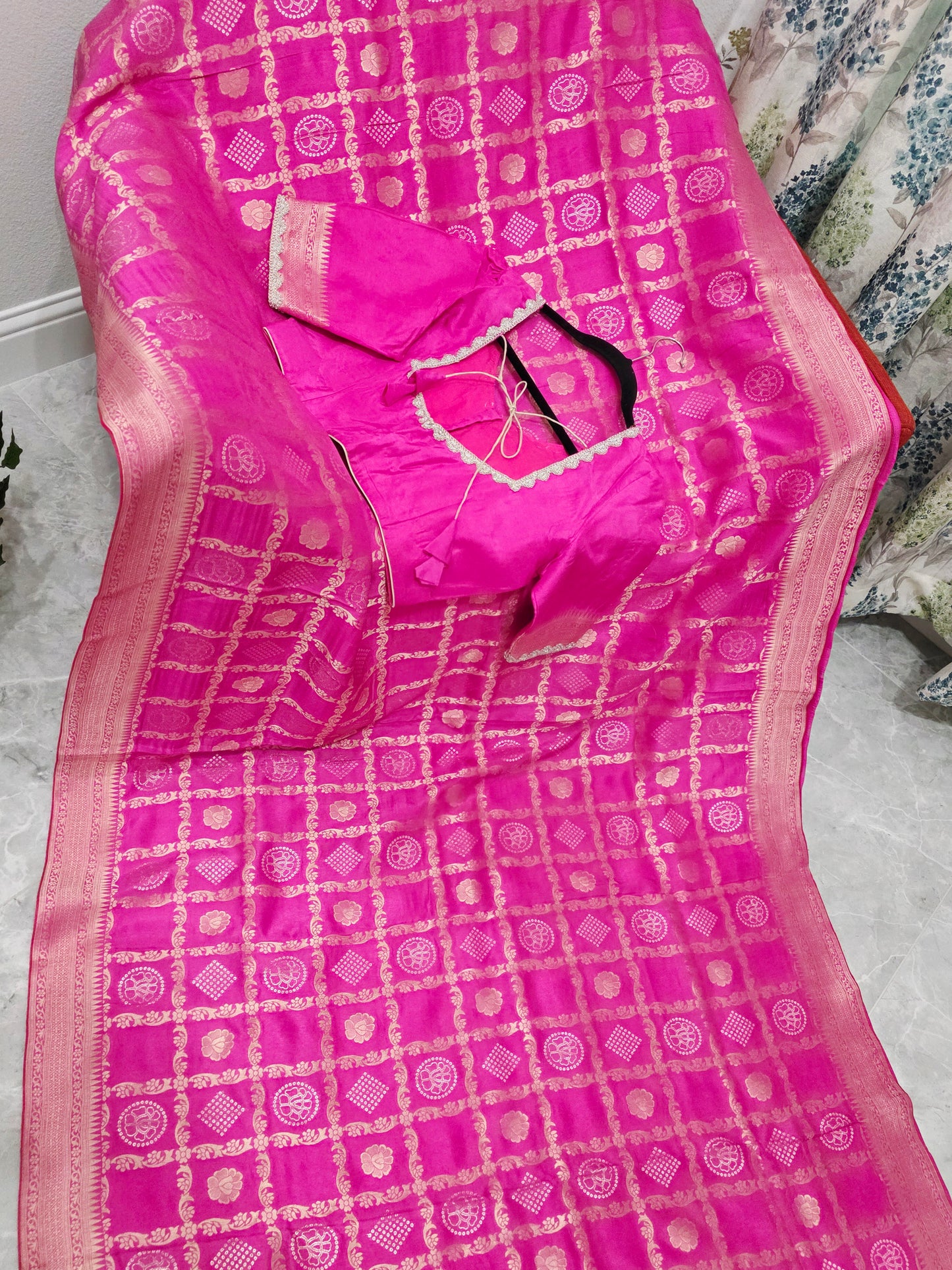 Rani Pink Gharchola Checks Munga Benarasi Crepe Silk Saree with Stitched Blouse