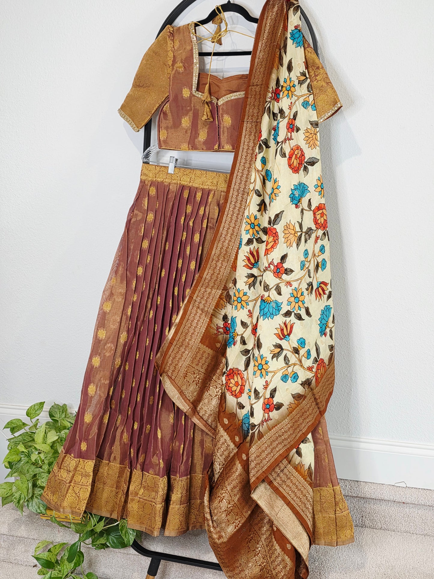 Antique Mauve Gold Tissue Jute Silk Benarasi Lehenga Set with Kalamkari Dola Silk Dupatta