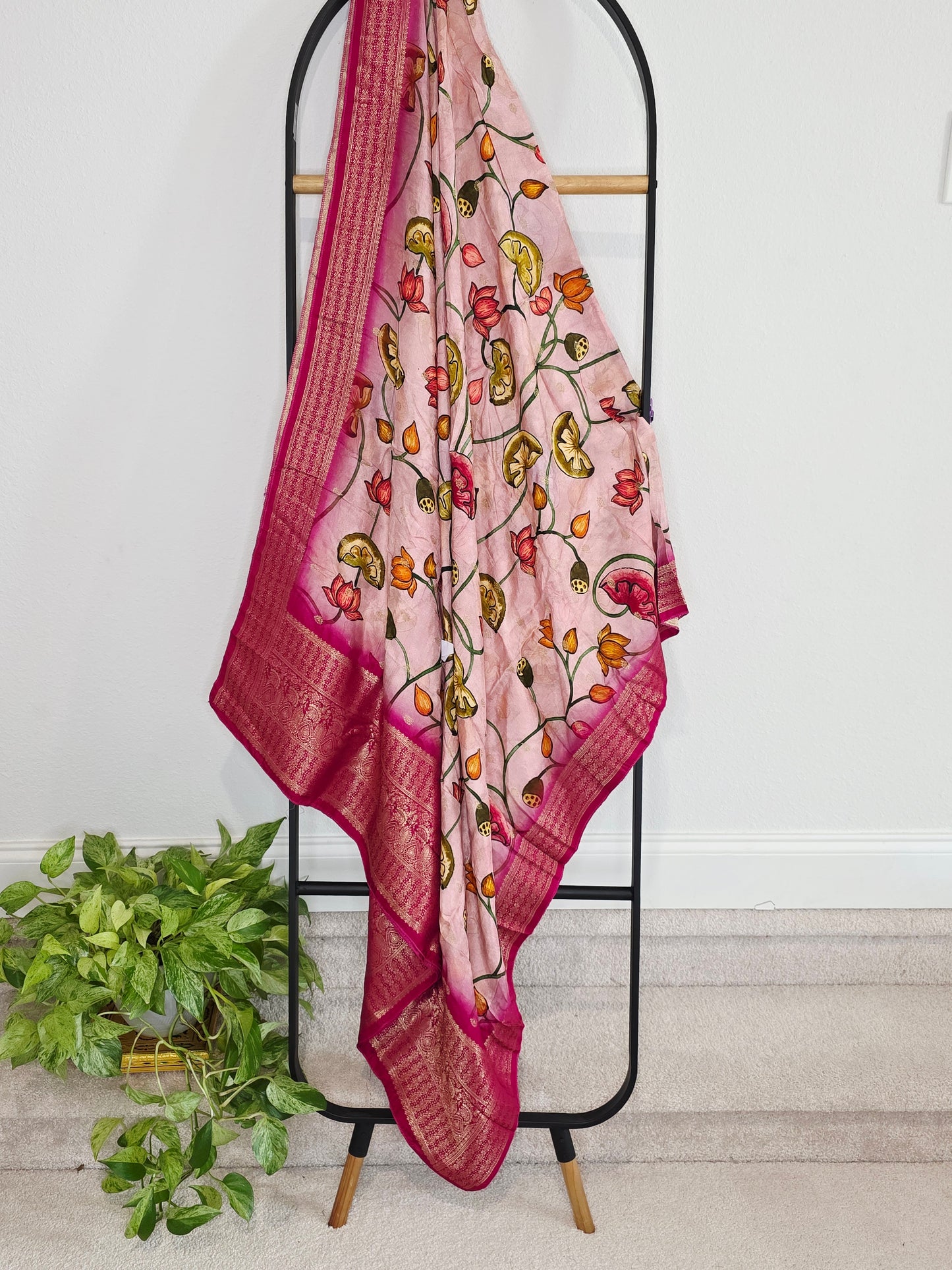 Blush Pink & Rani Magenta Kalamkari Print Benarasi Dola Silk Dupatta