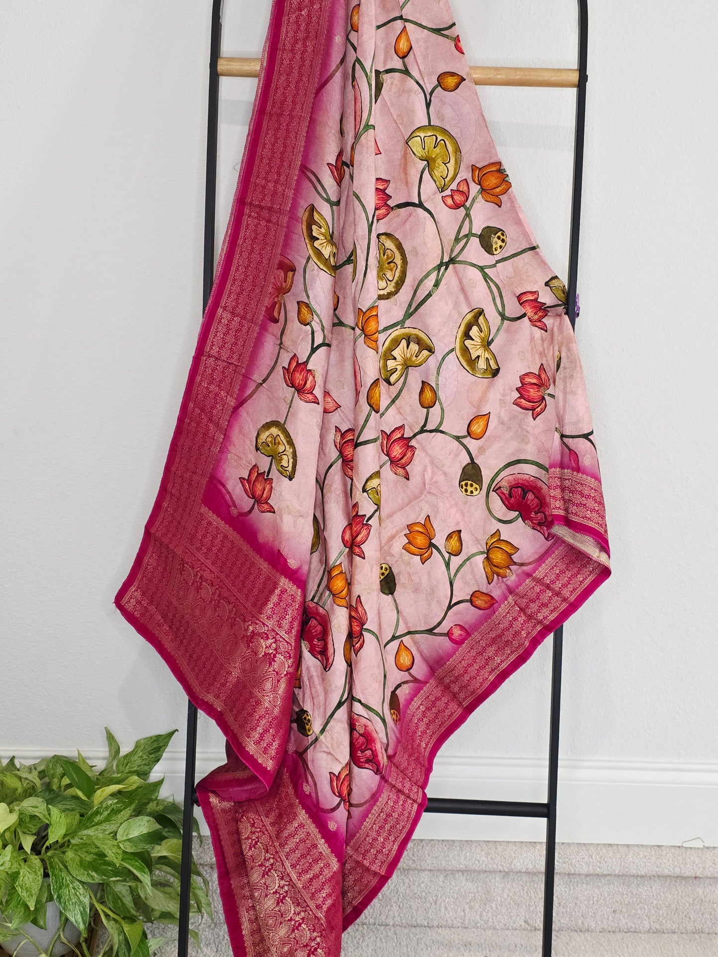 Blush Pink & Rani Magenta Kalamkari Print Benarasi Dola Silk Dupatta